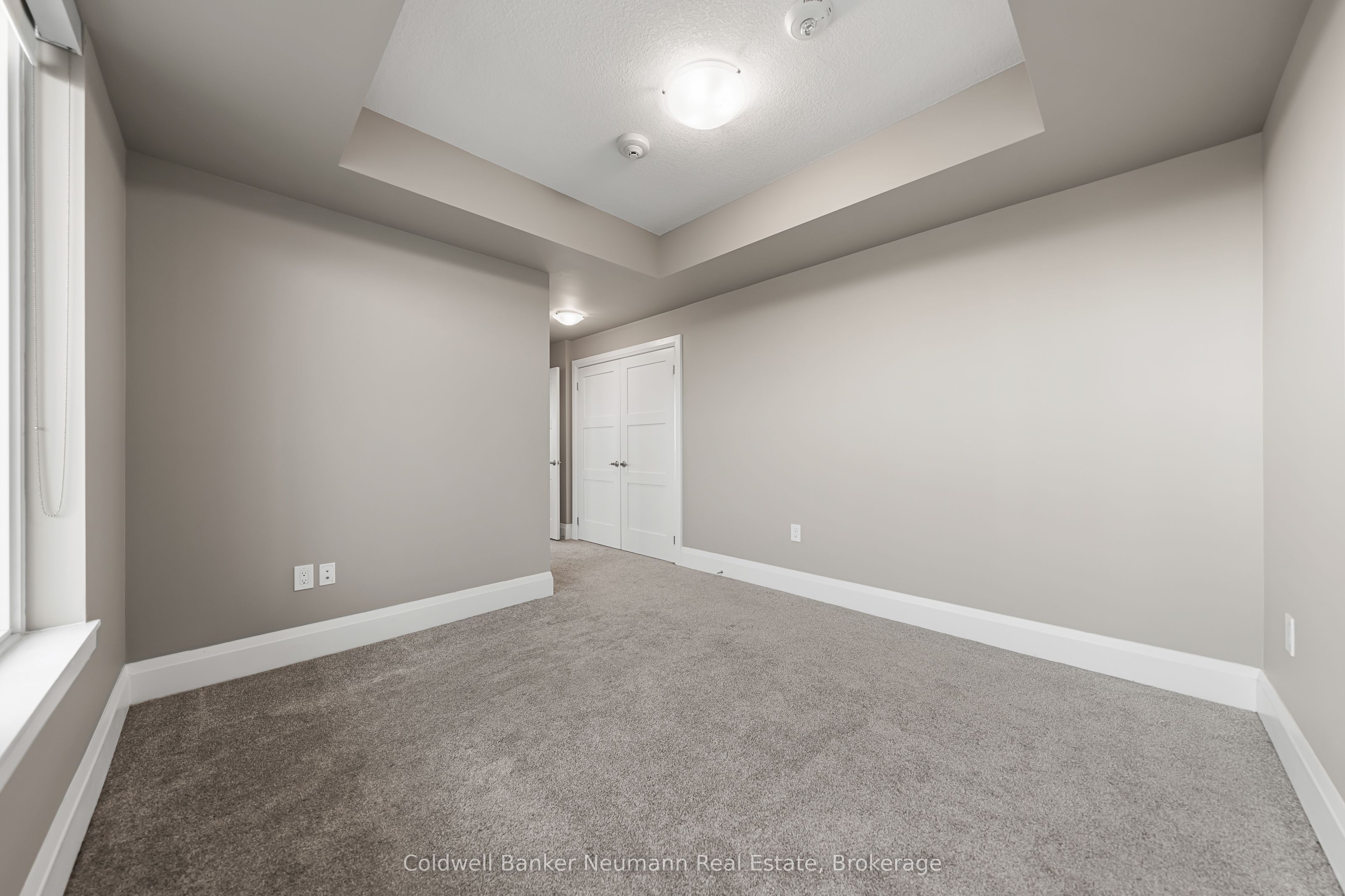 73 Arthur Street 802 Property Photo 35