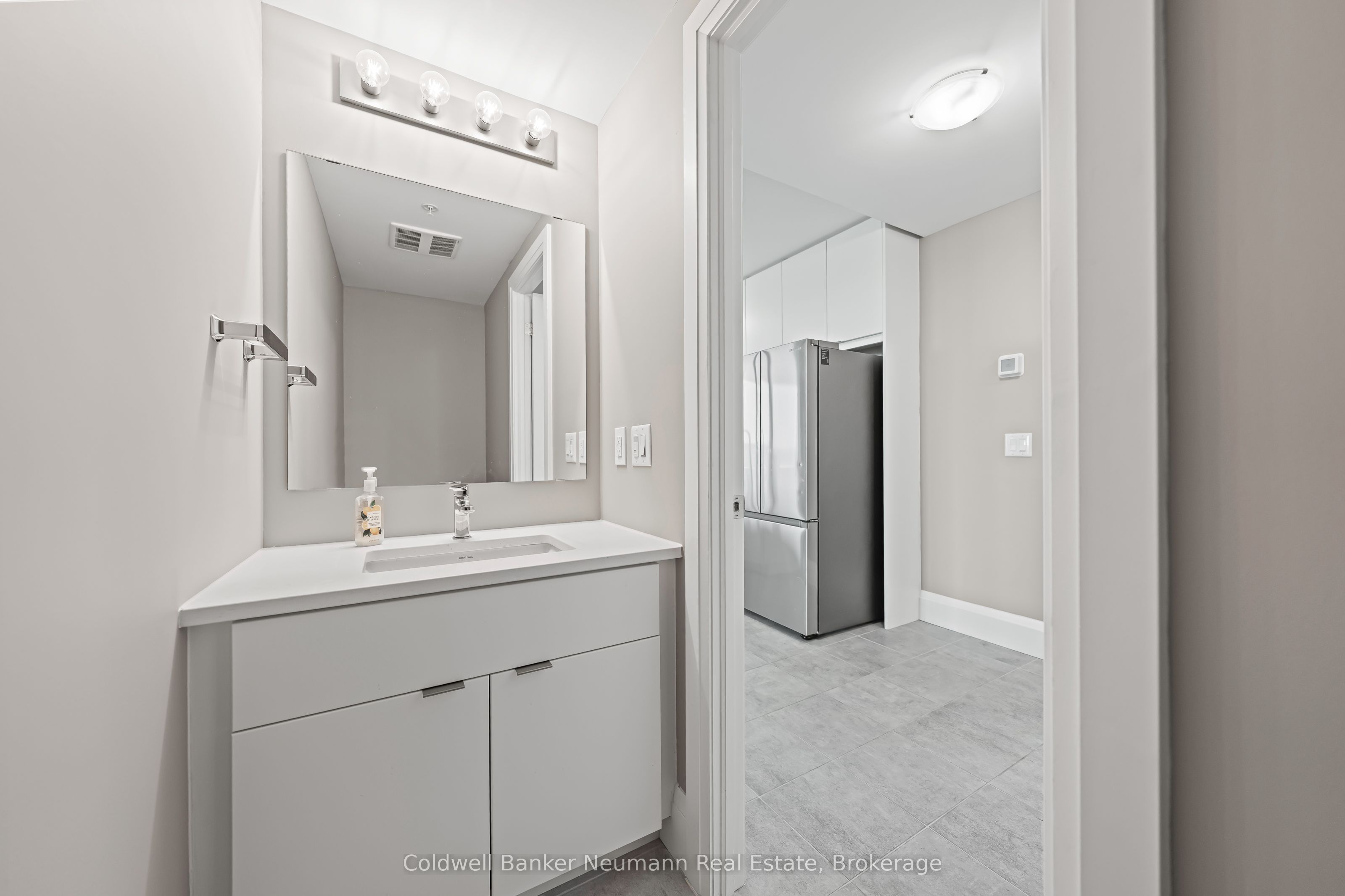 73 Arthur Street 802 Property Photo 38