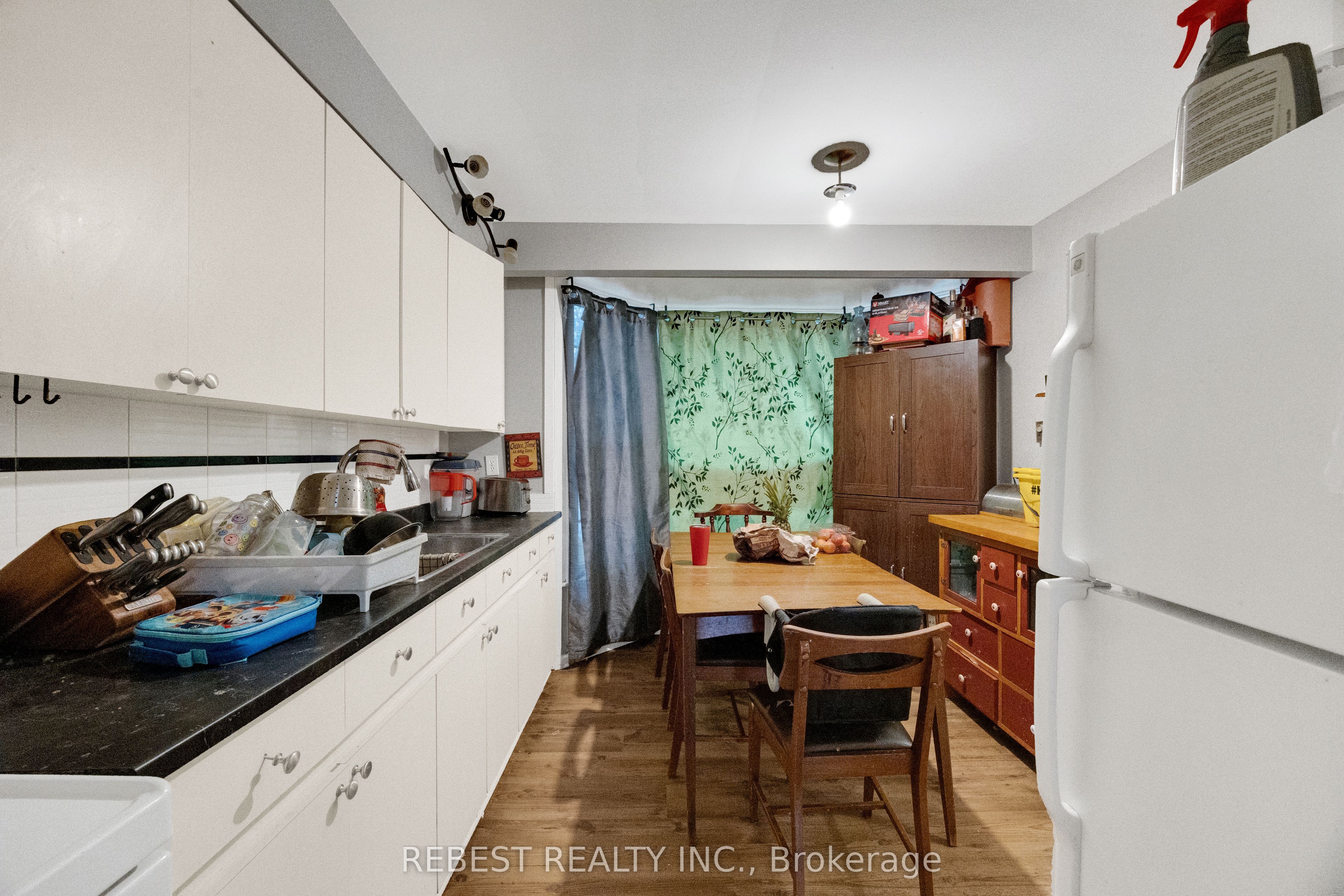 73 Arbour Glen Crescent 1 Property Photo 8