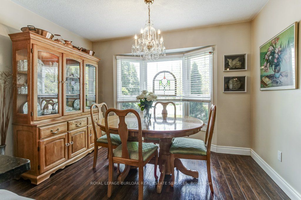 4 Edgewater Drive Property Photo 6