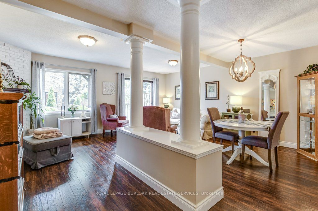 4 Edgewater Drive Property Photo 11