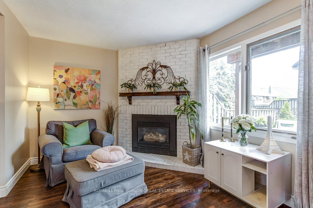 4 Edgewater Drive Property Photo 14
