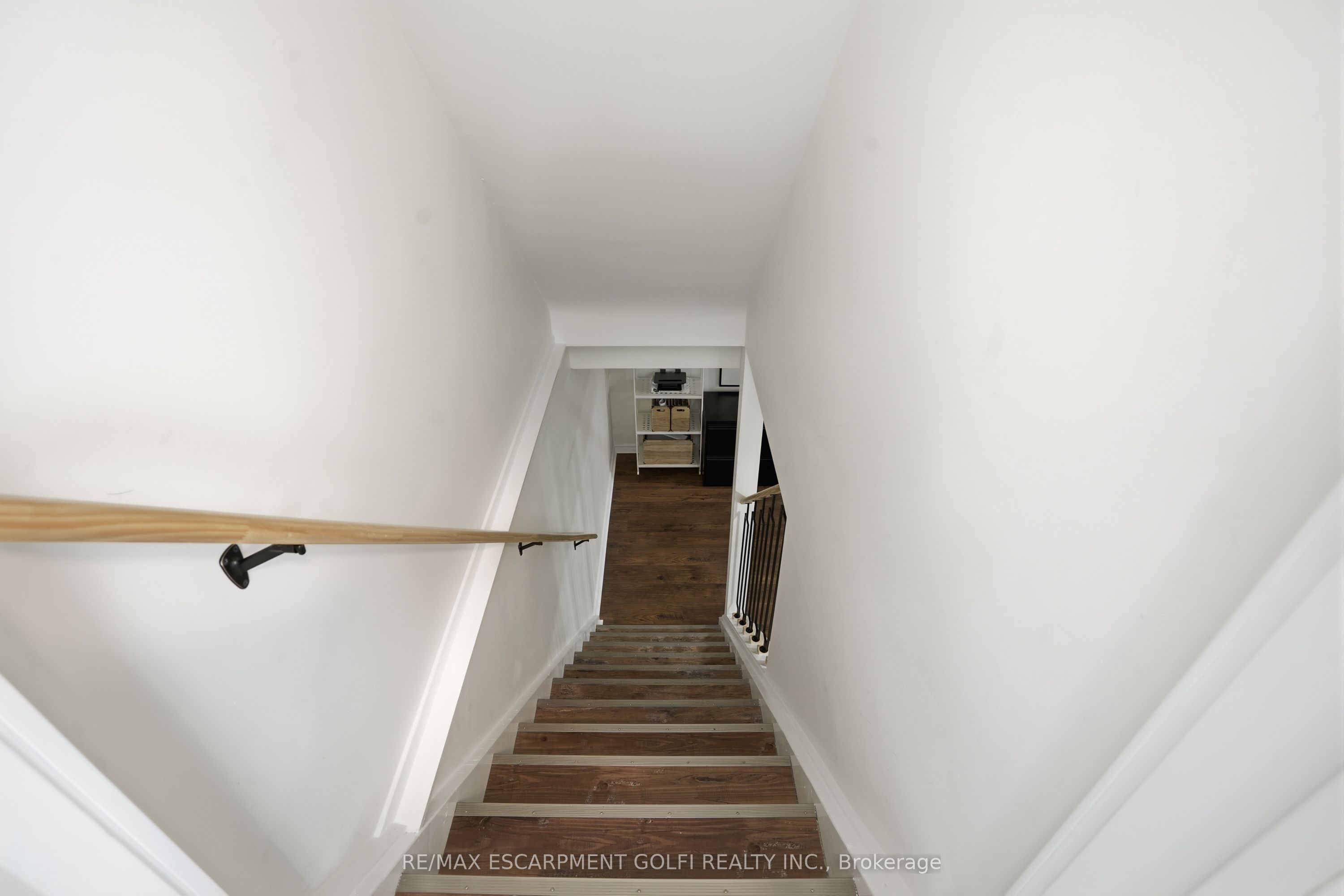 6680 Mcleod Road Property Photo 21