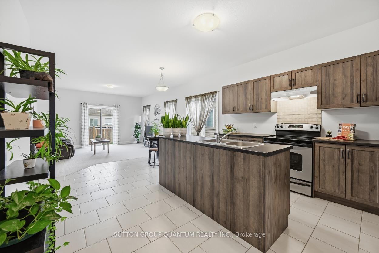 420 Williams Crescent Property Photo 8