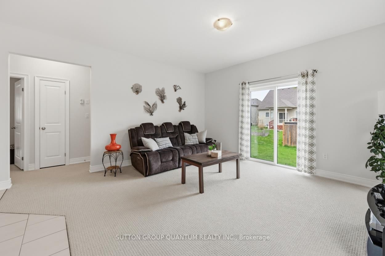 420 Williams Crescent Property Photo 17