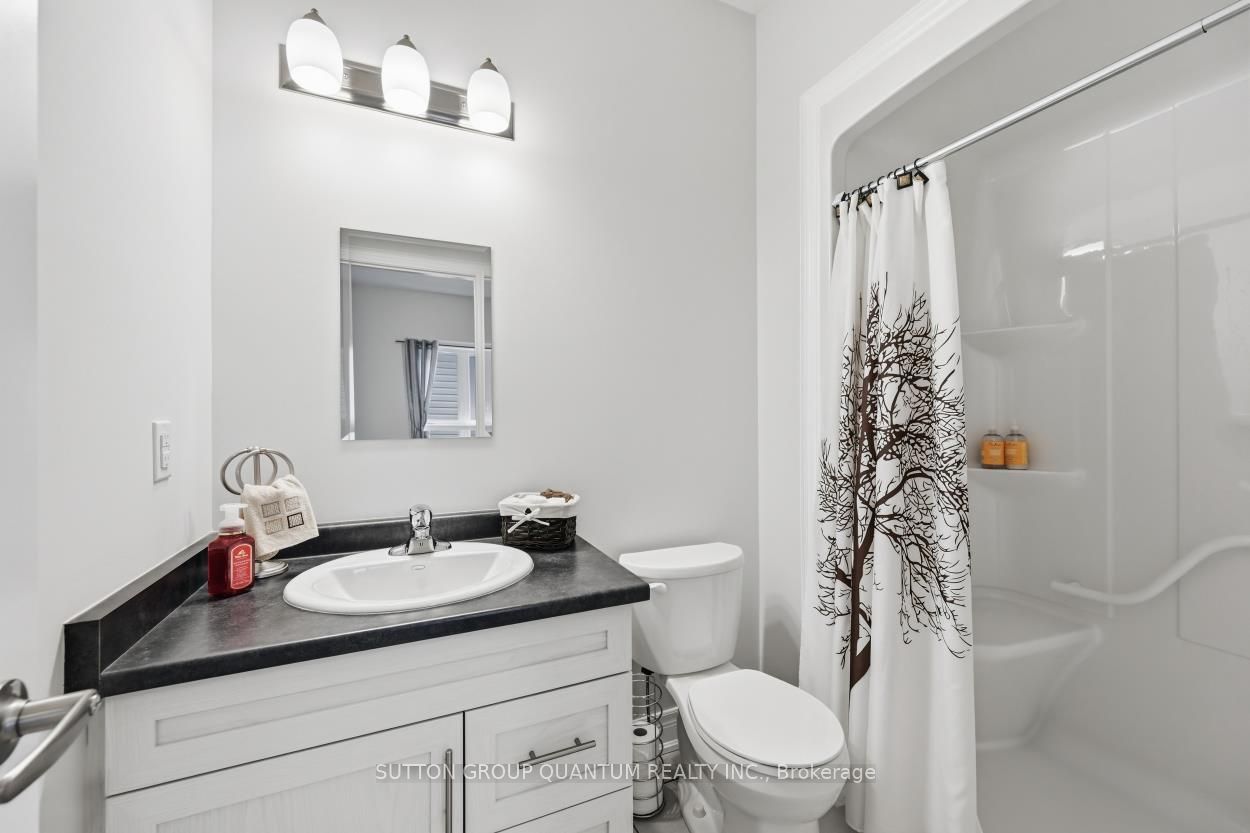 420 Williams Crescent Property Photo 26