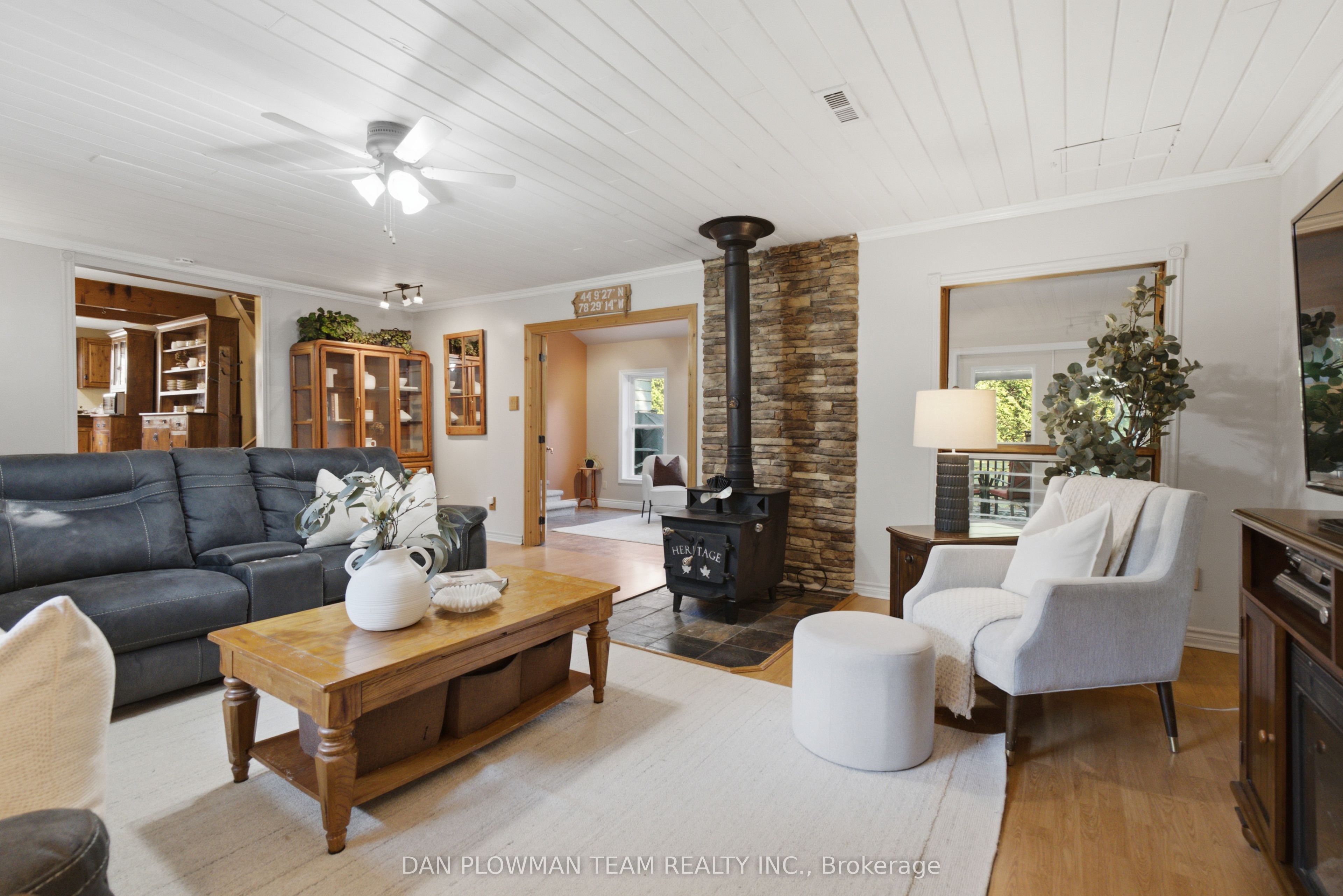 9 Valley Road Property Photo 13