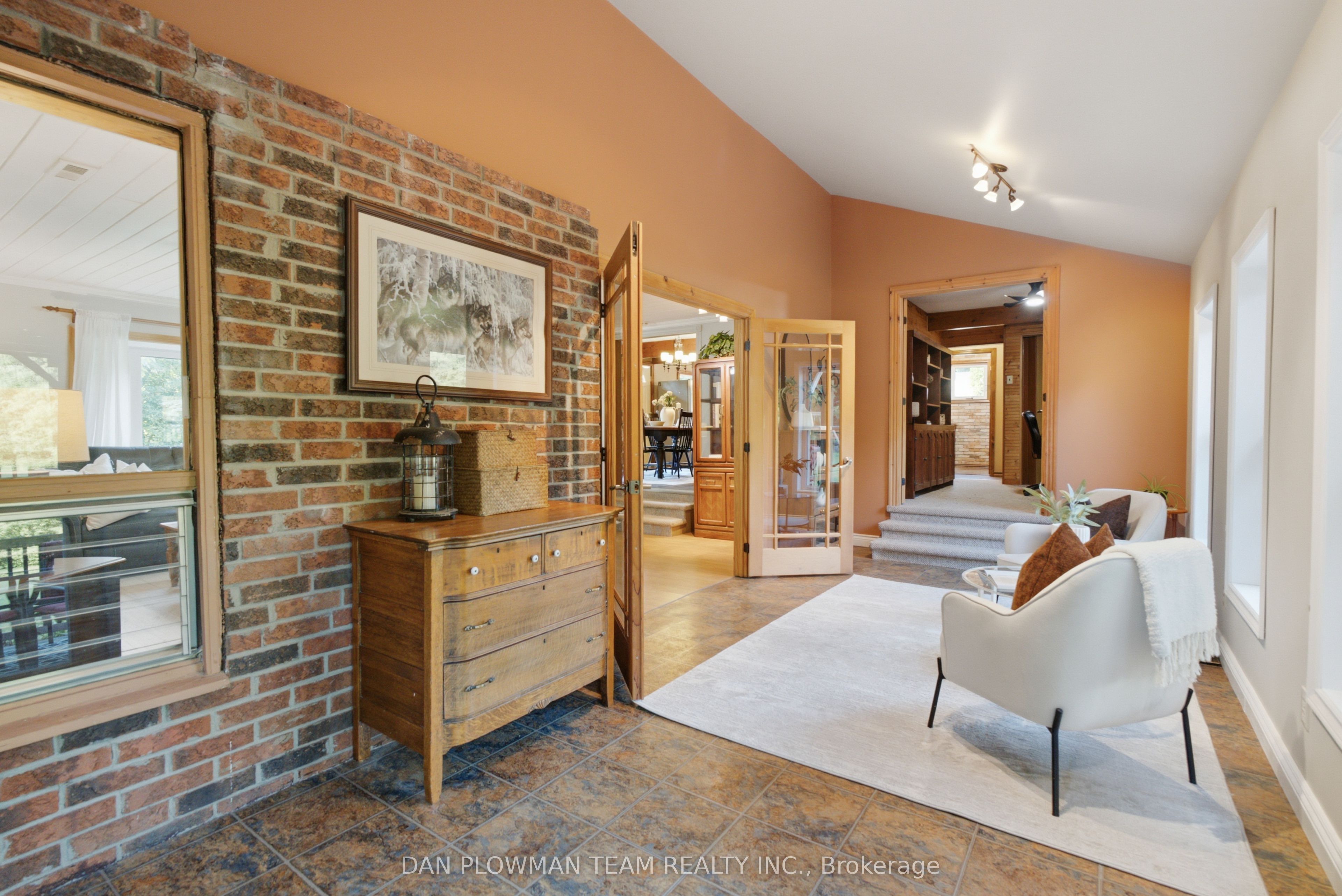 9 Valley Road Property Photo 16