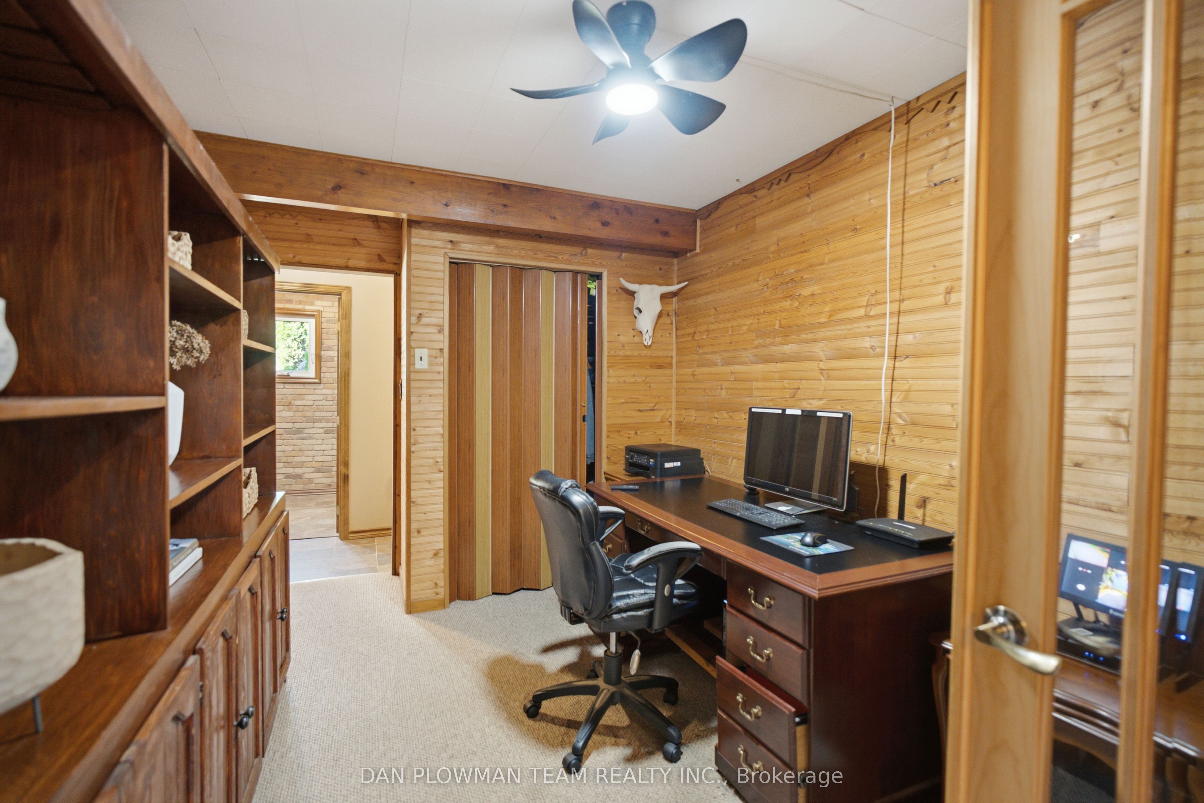 9 Valley Road Property Photo 17