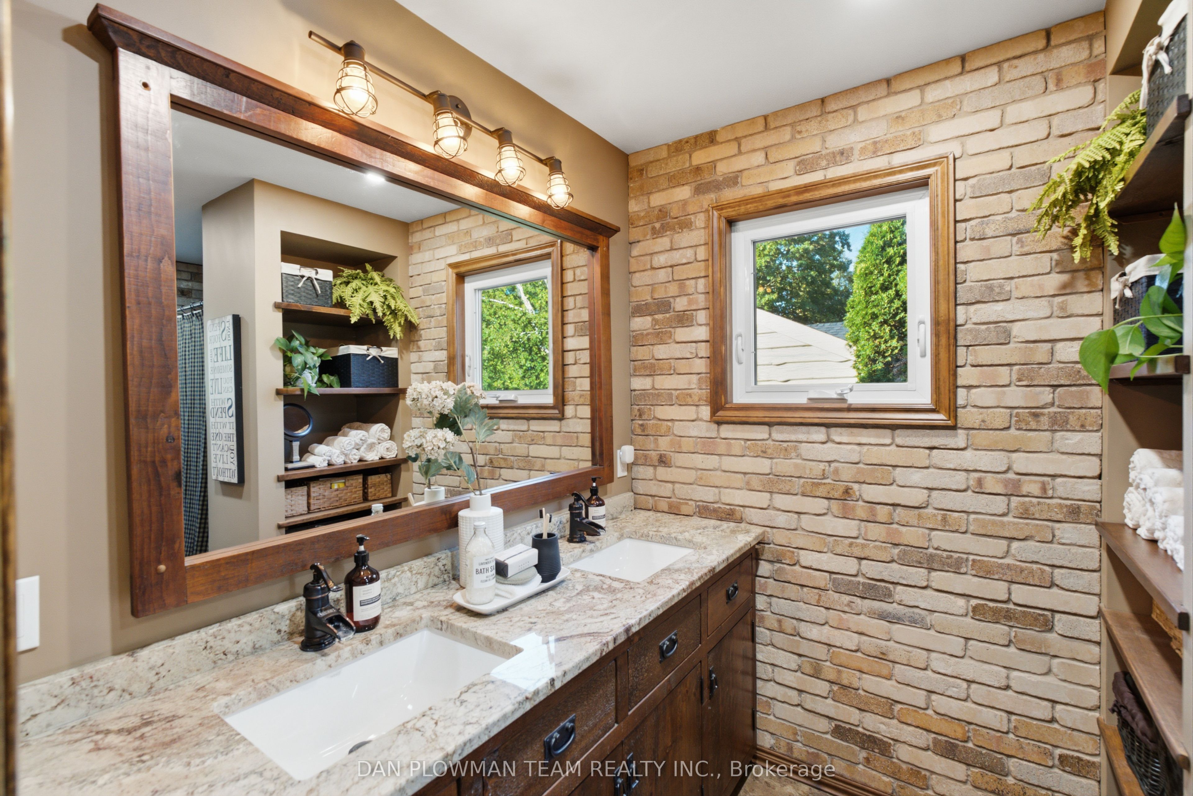9 Valley Road Property Photo 19