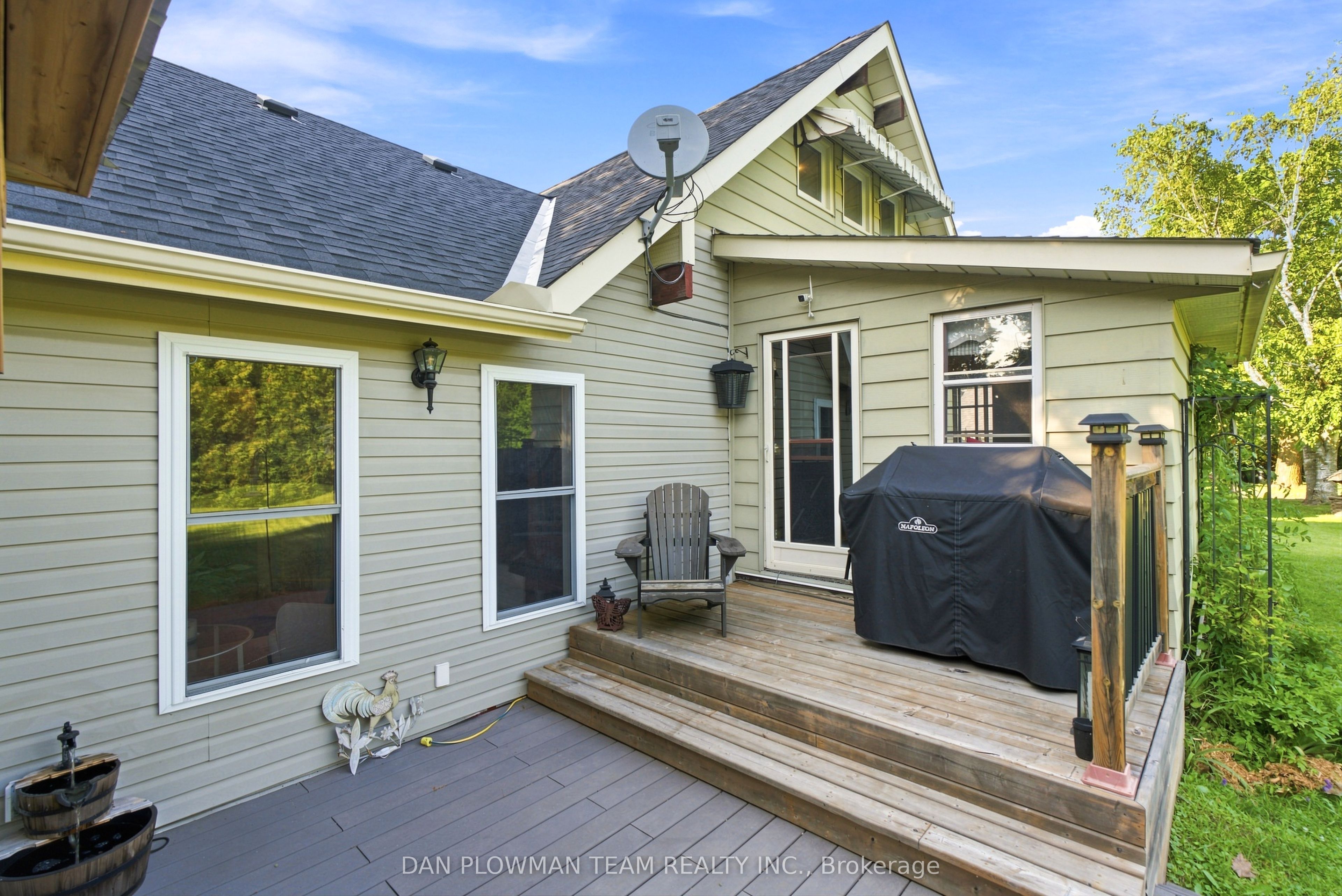 9 Valley Road Property Photo 35