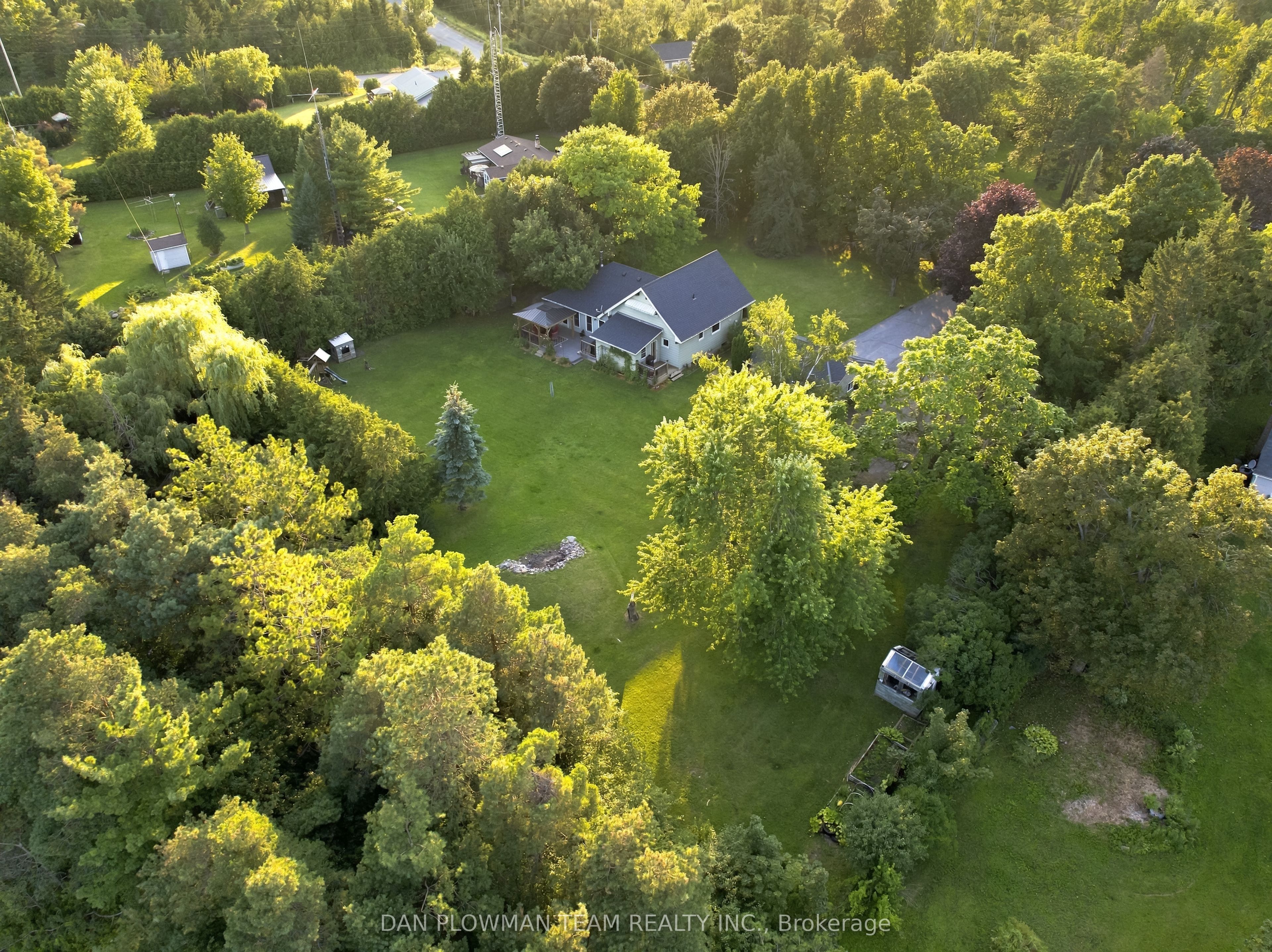 9 Valley Road Property Photo 45