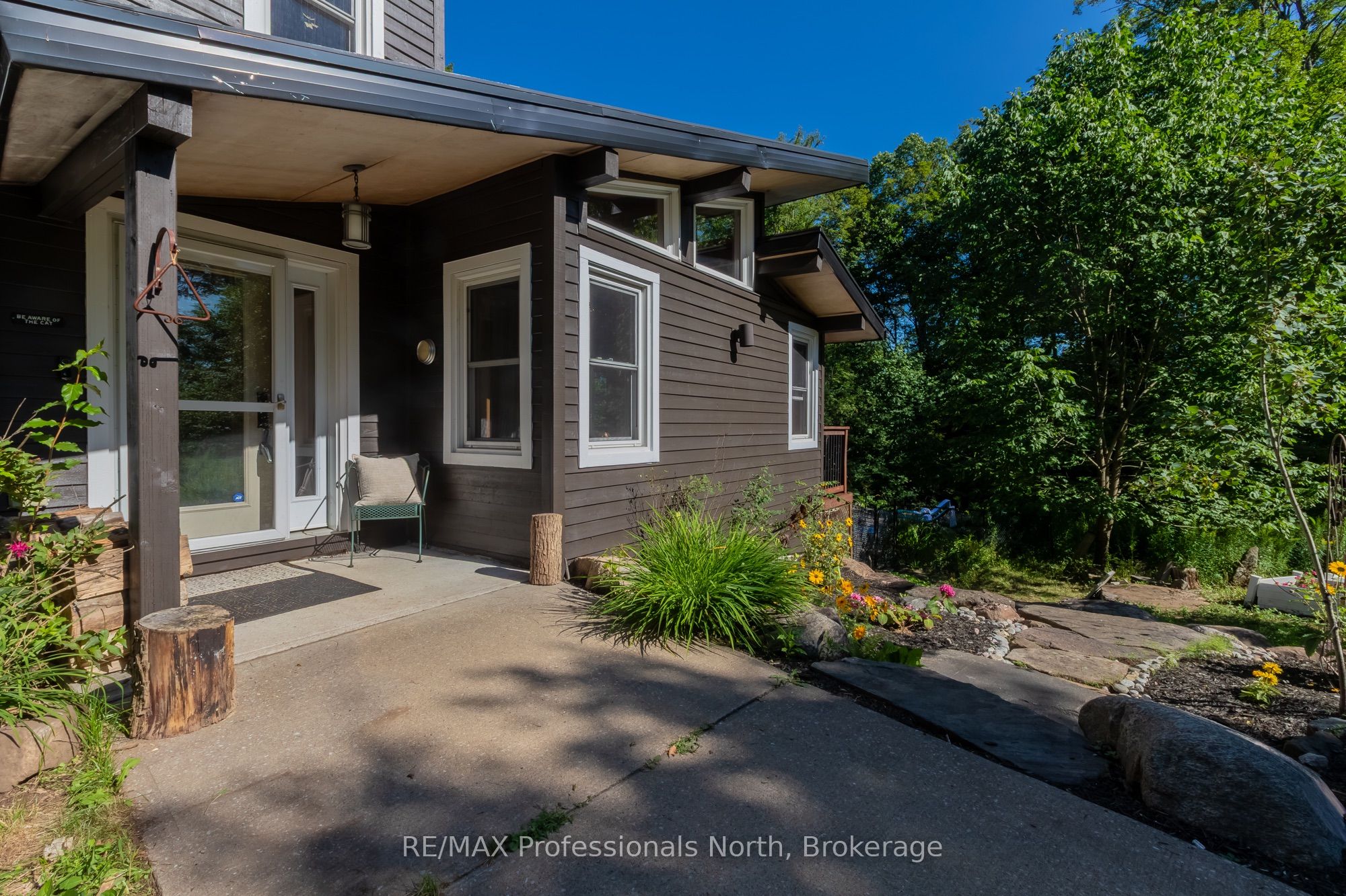 1756 Brunel Road Property Photo 8