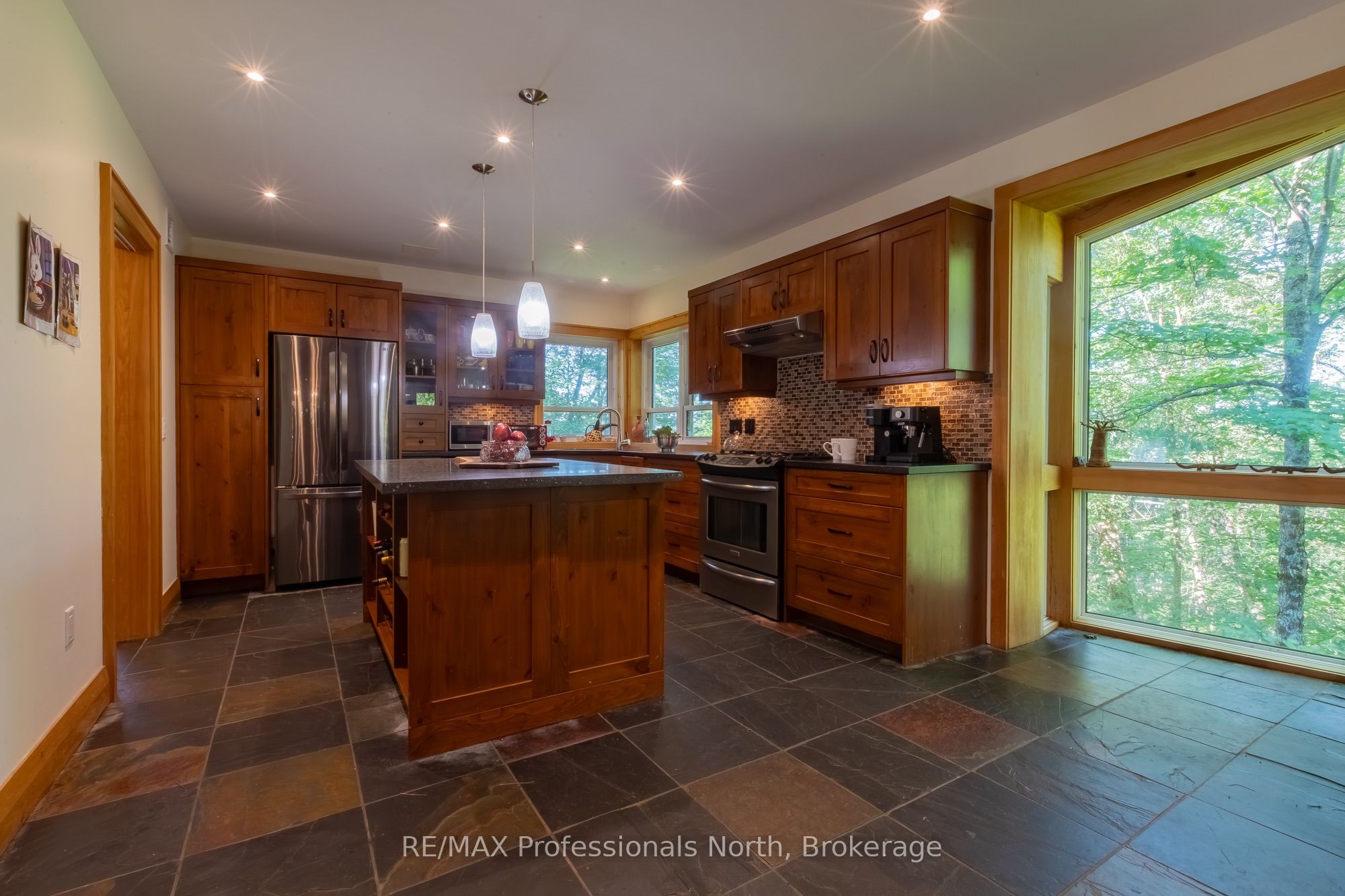 1756 Brunel Road Property Photo 20