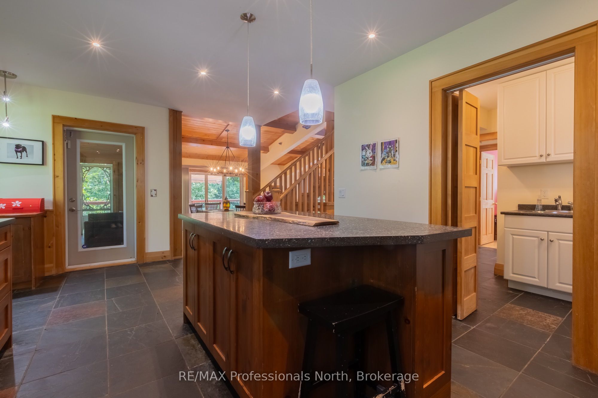 1756 Brunel Road Property Photo 22