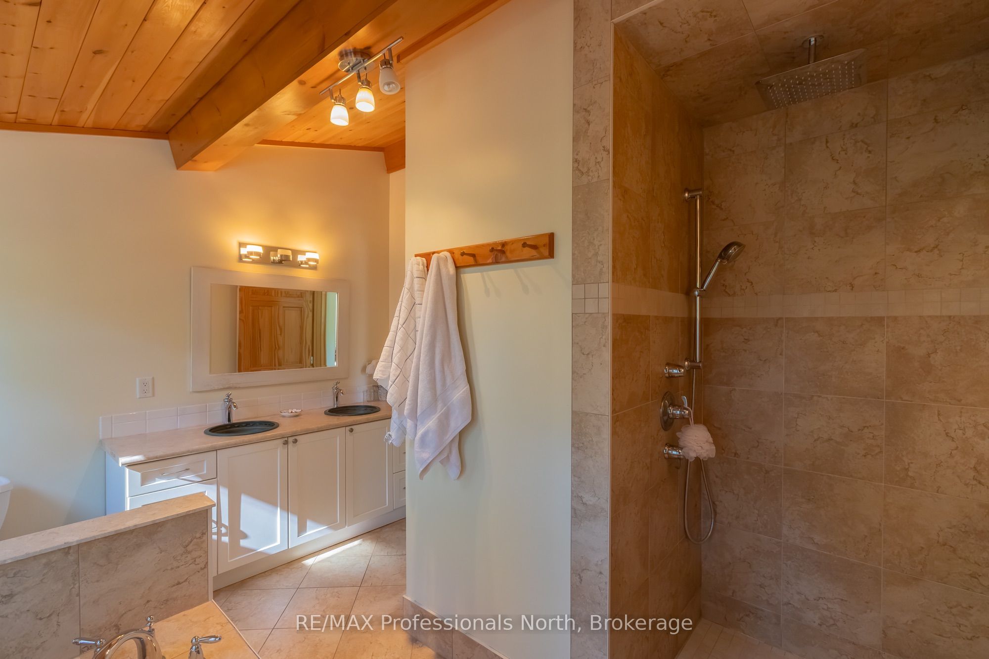 1756 Brunel Road Property Photo 38