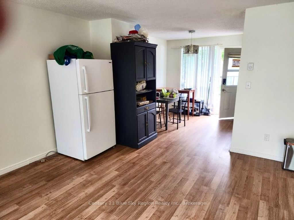677 Tackaberry Drive Property Photo 9