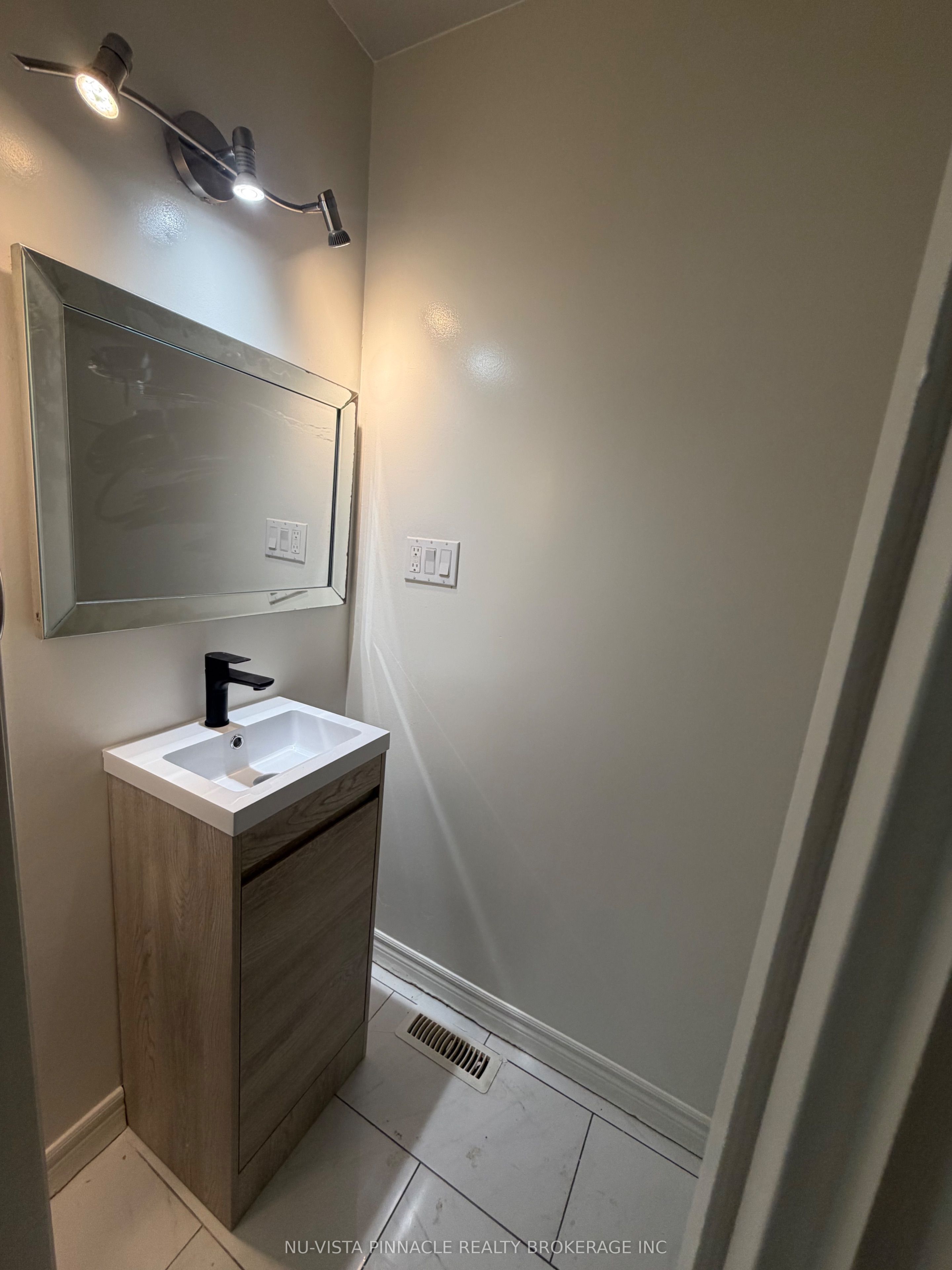 1725 Ernest Avenue 26 Property Photo 6