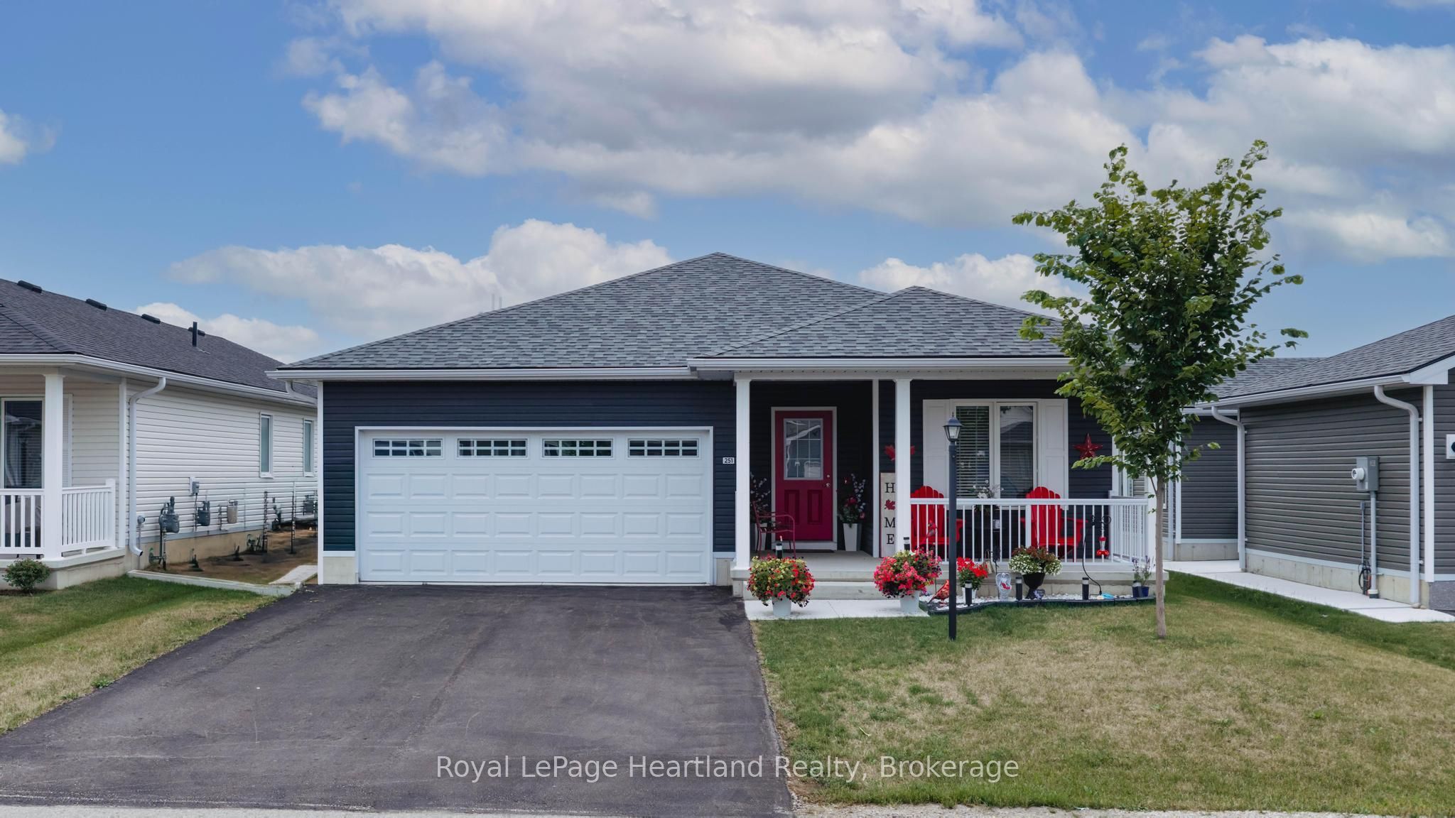 251 Lake Breeze Drive Property Photo 1