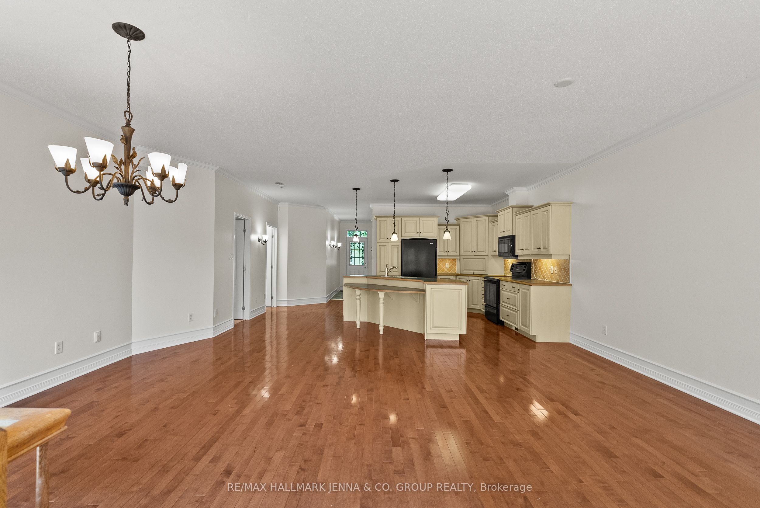 110 Heathercrest Private Property Photo 12
