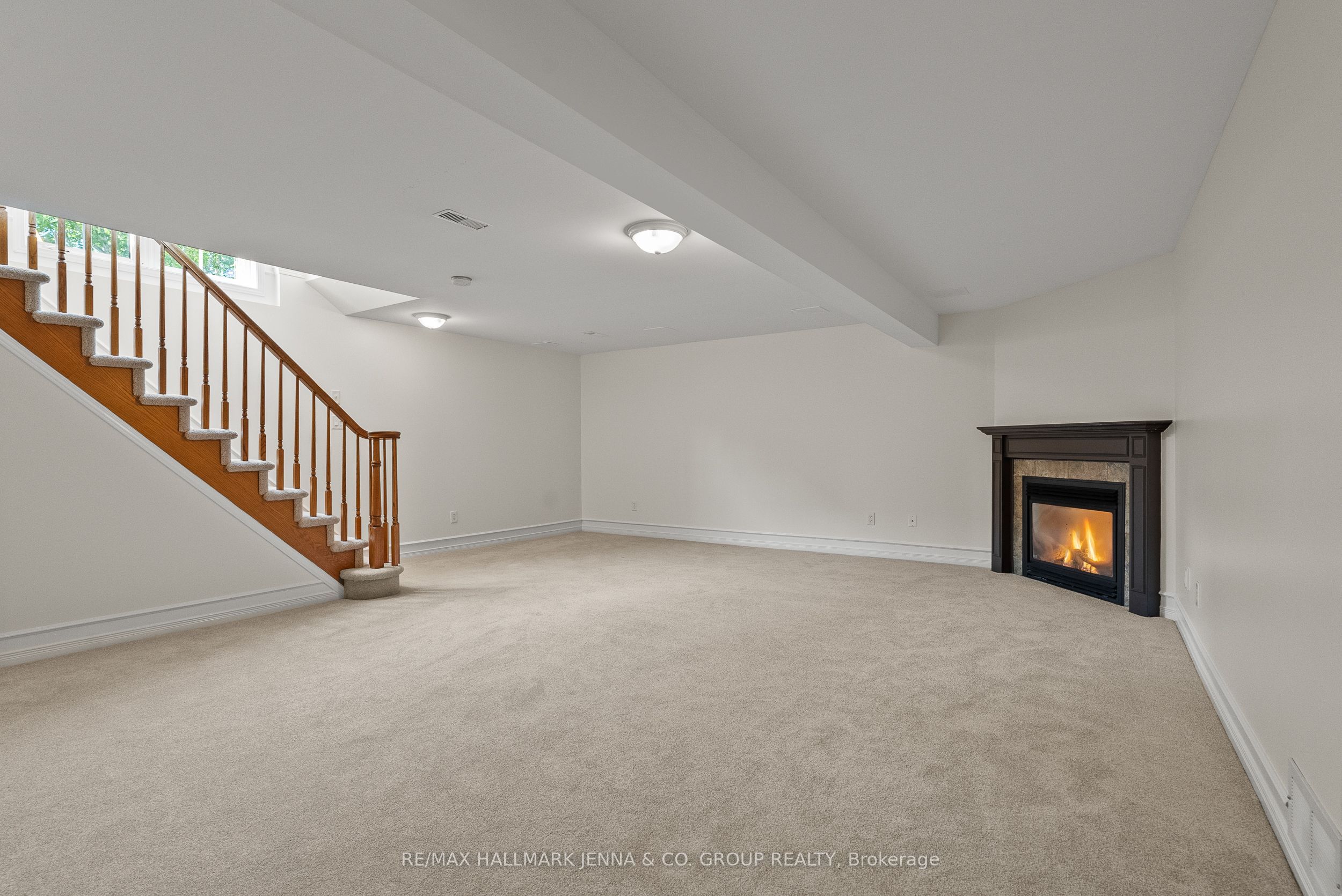 110 Heathercrest Private Property Photo 21