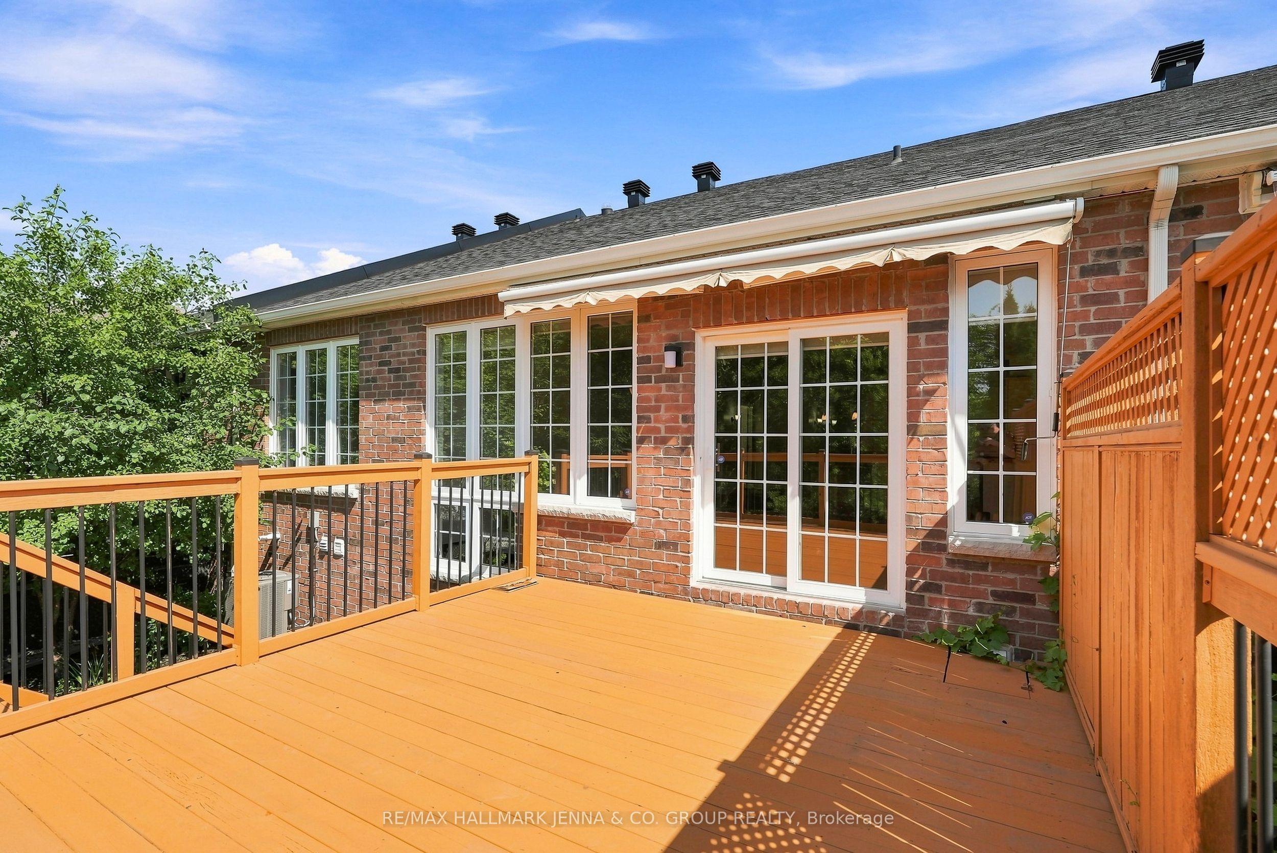 110 Heathercrest Private Property Photo 25