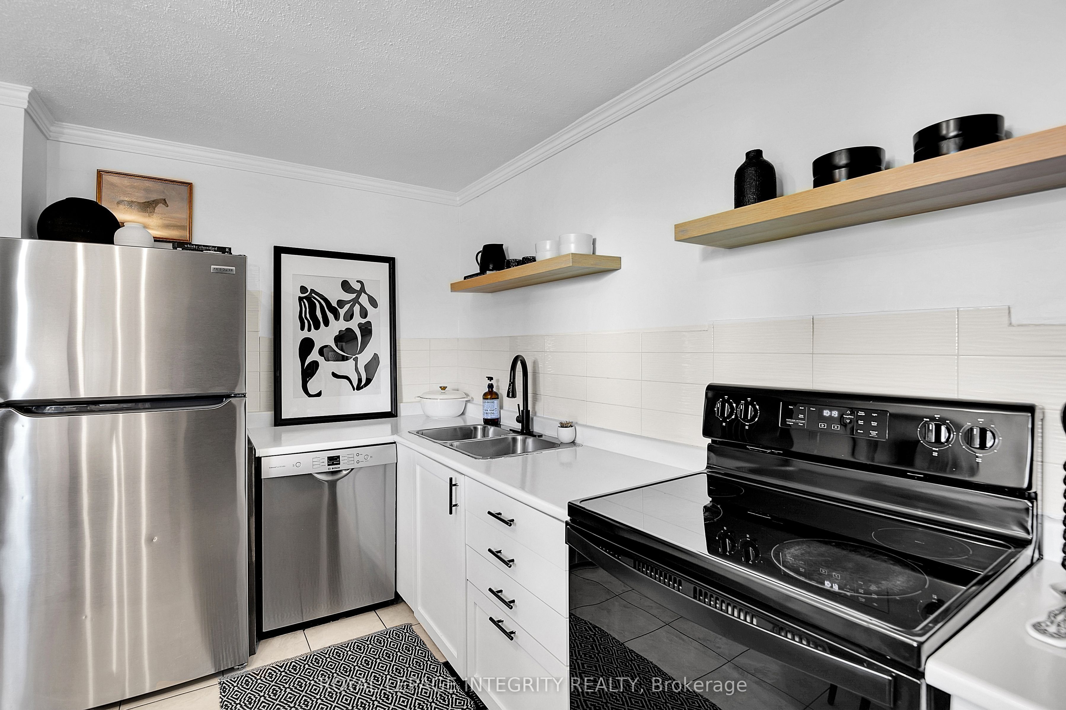 209 Sherway Drive Property Photo 10