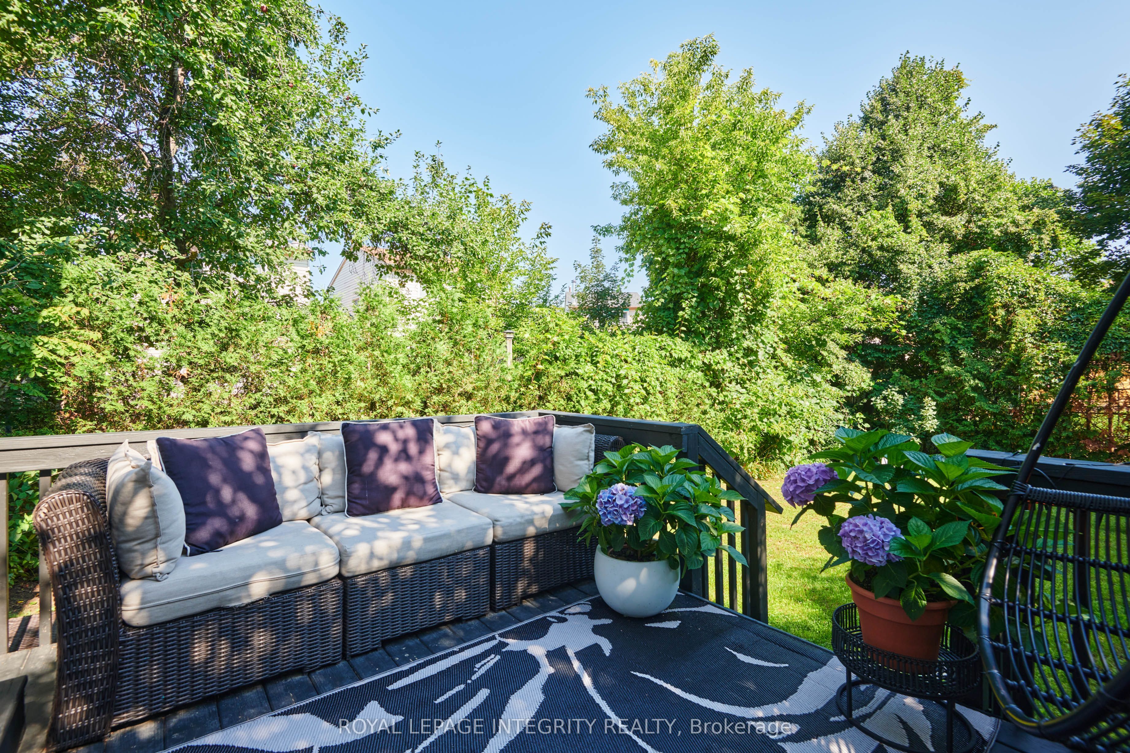 209 Sherway Drive Property Photo 32