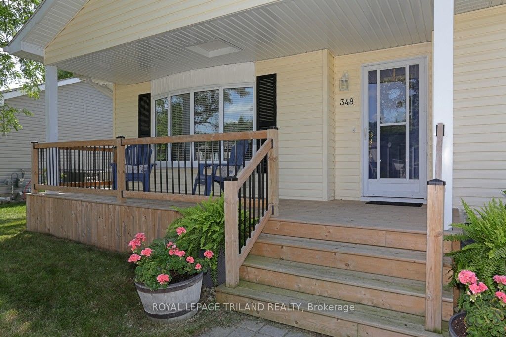 348 Shannon Boulevard Property Photo 4