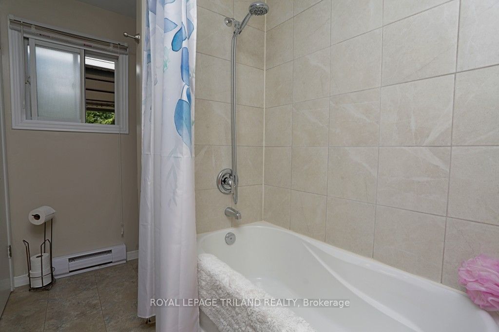 348 Shannon Boulevard Property Photo 29