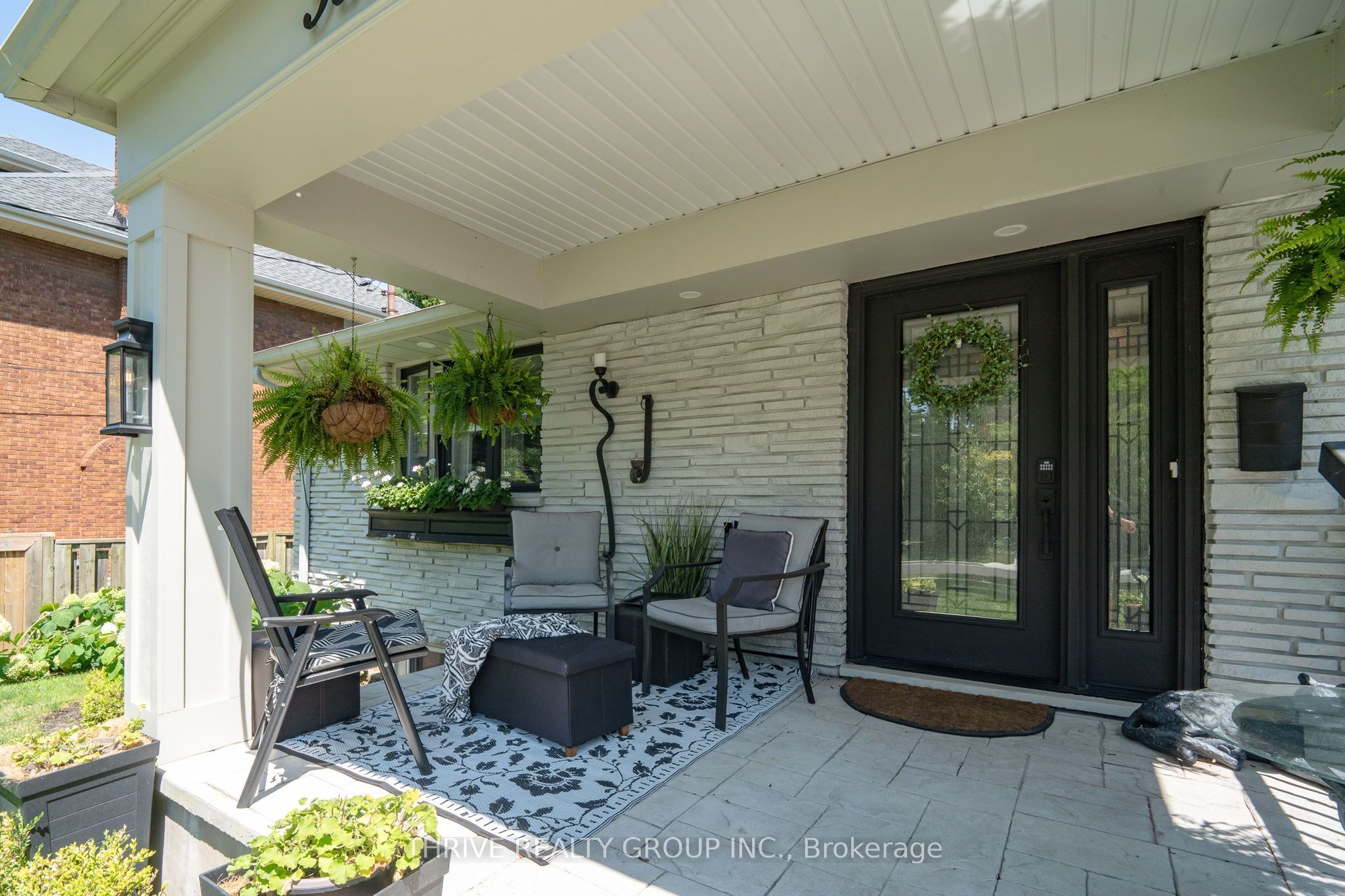 1036 William Street Property Photo 4