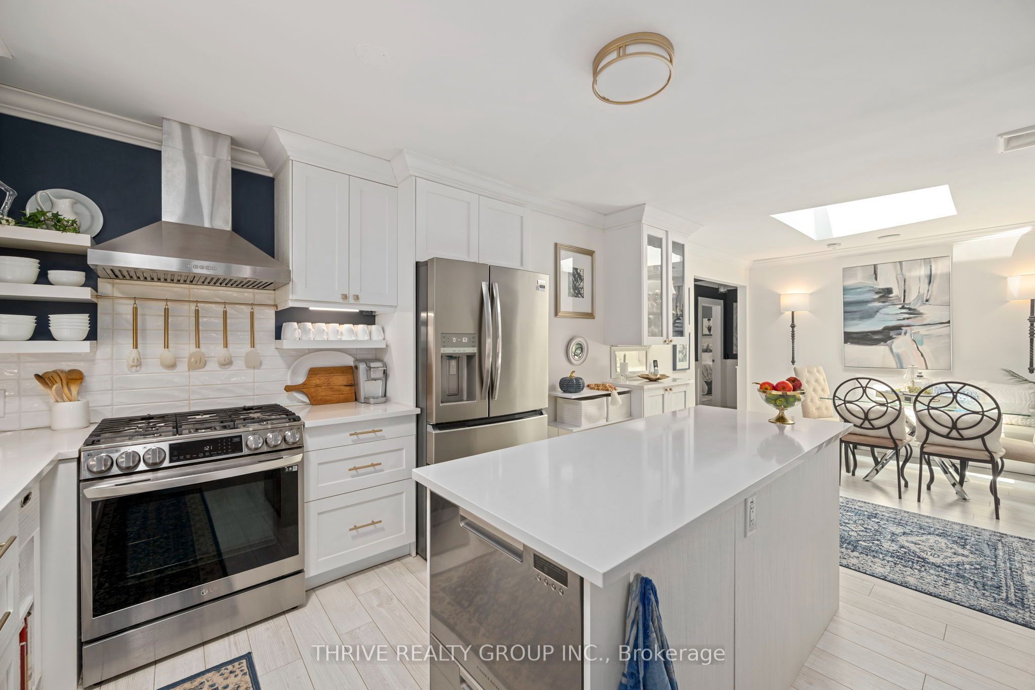 1036 William Street Property Photo 11