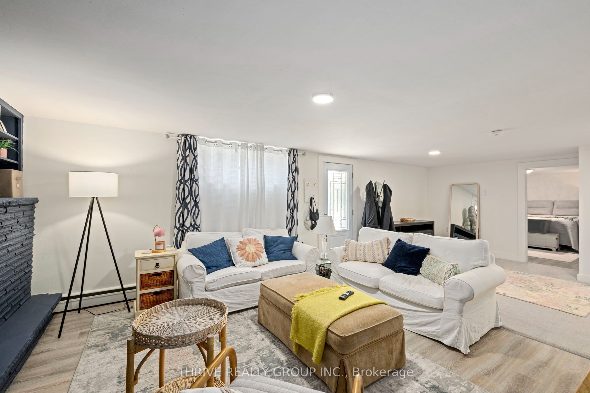 1036 William Street Property Photo 27