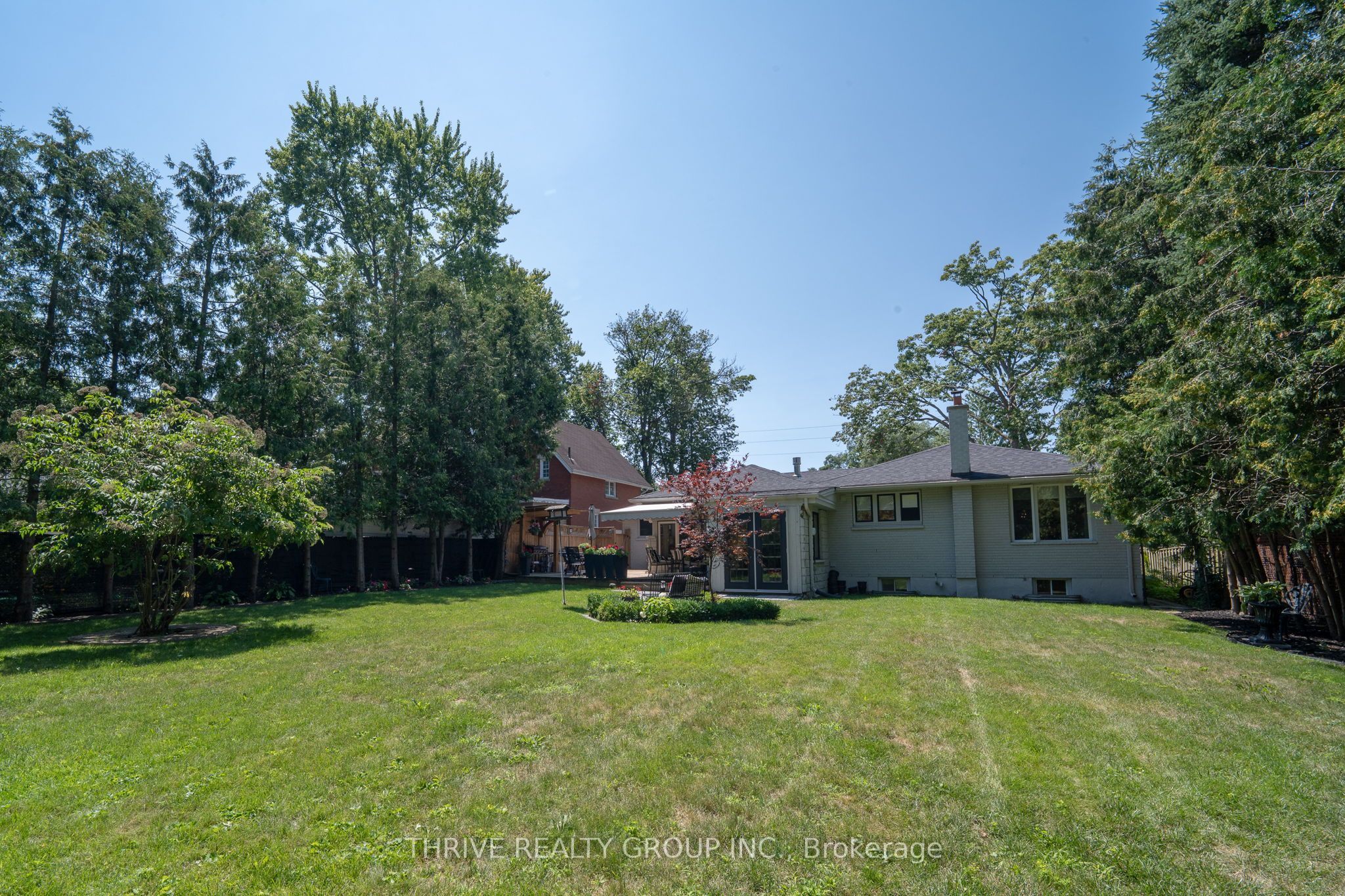 1036 William Street Property Photo 37