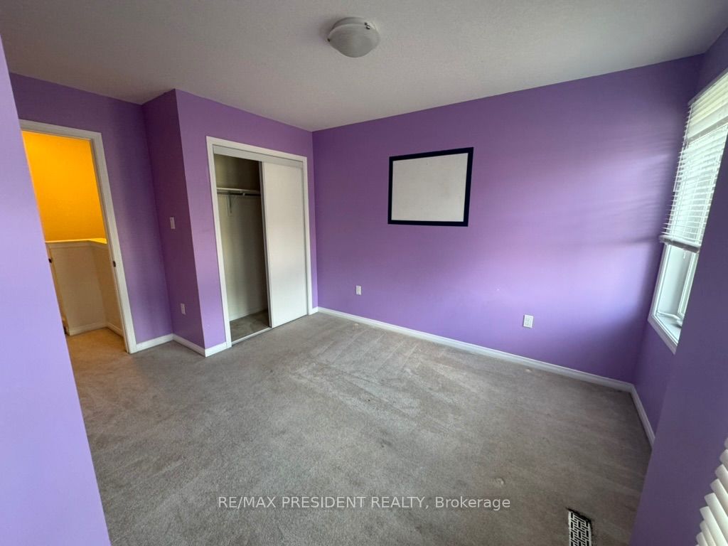 4 Avedisian Street Property Photo 13