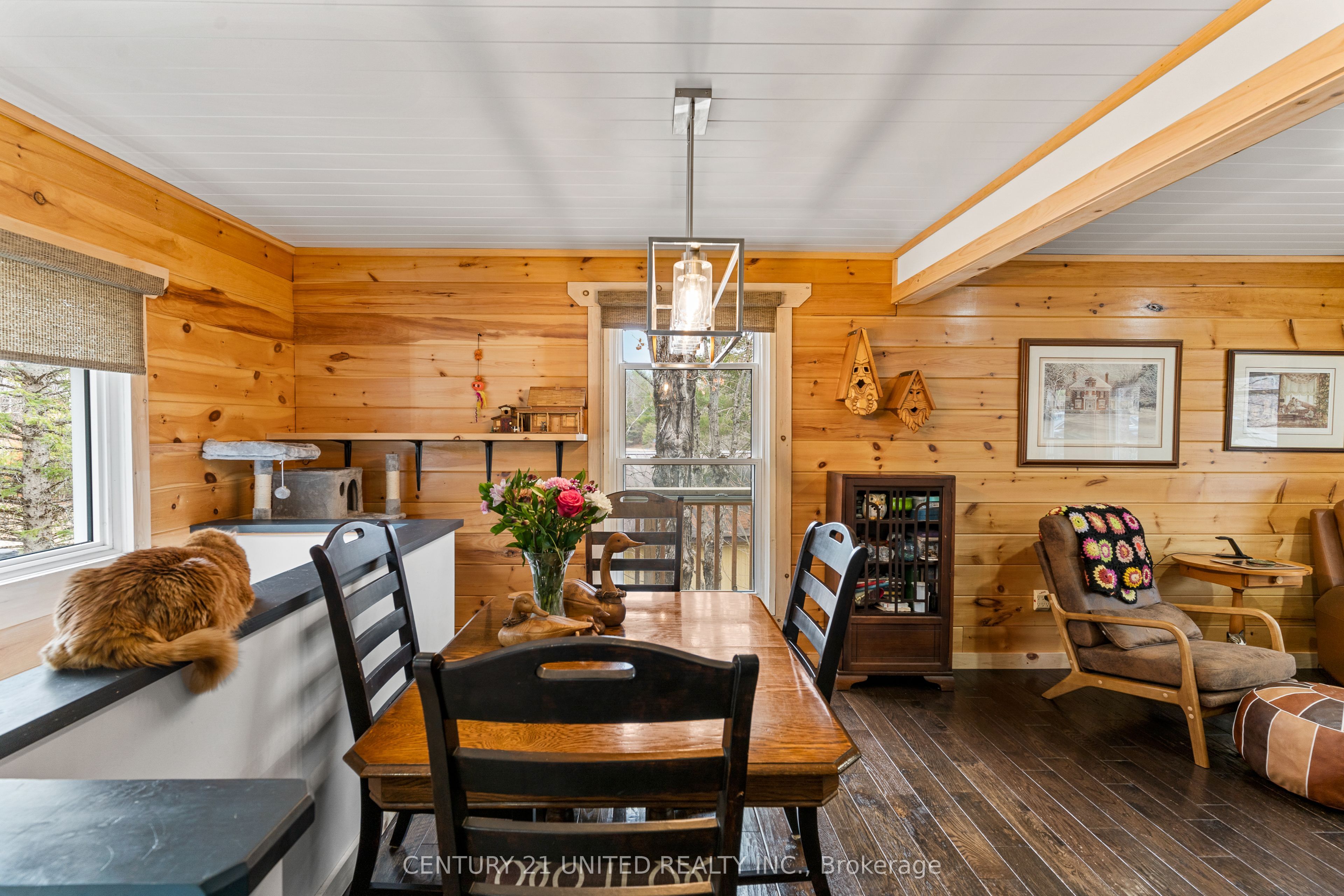1001 English Circle Property Photo 15