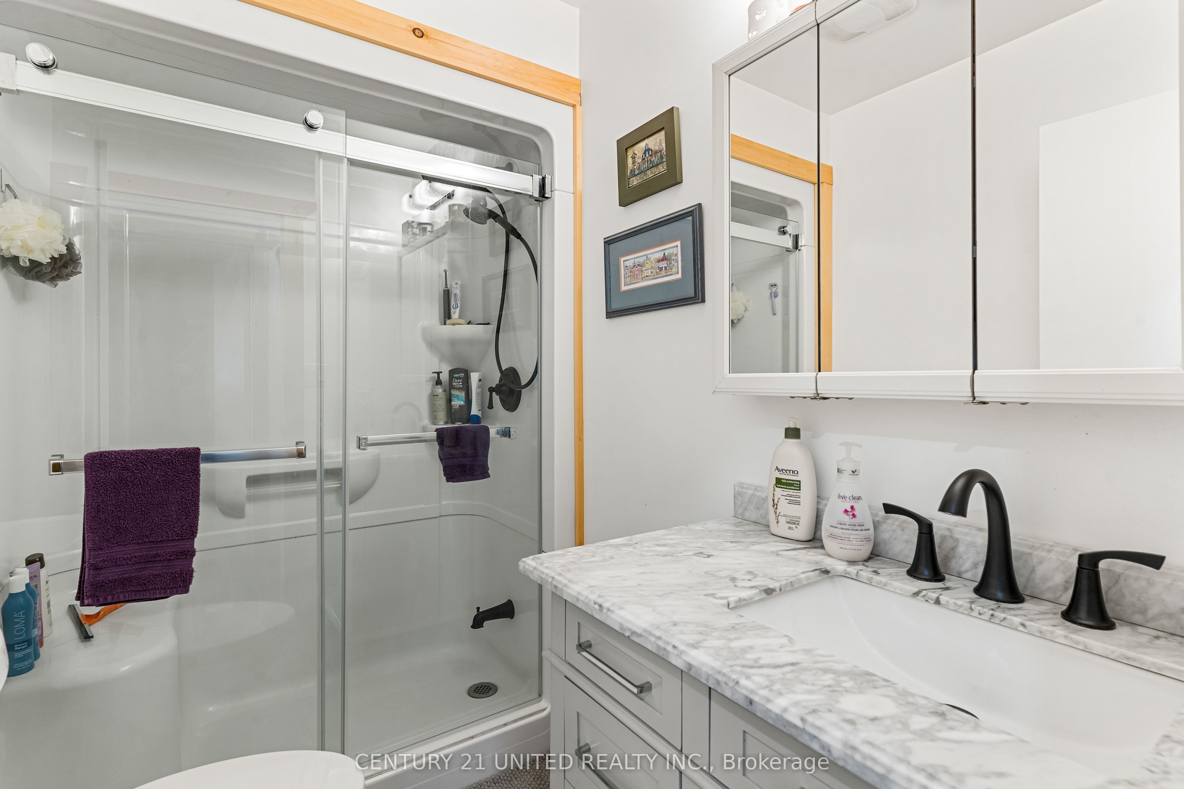 1001 English Circle Property Photo 25