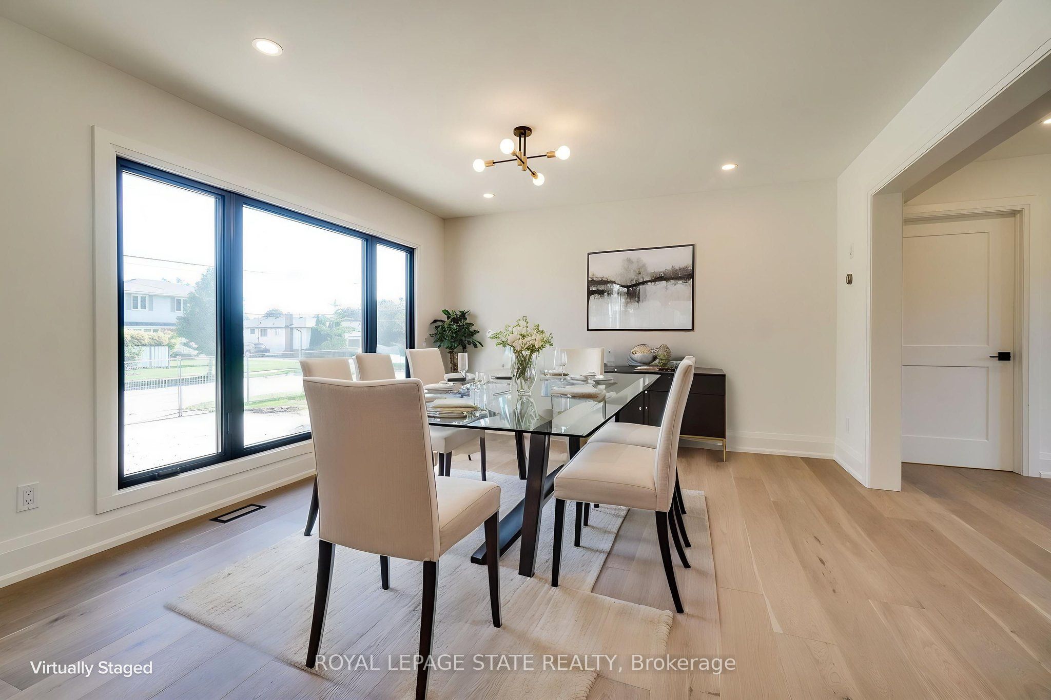 24 Royce Avenue Property Photo 26