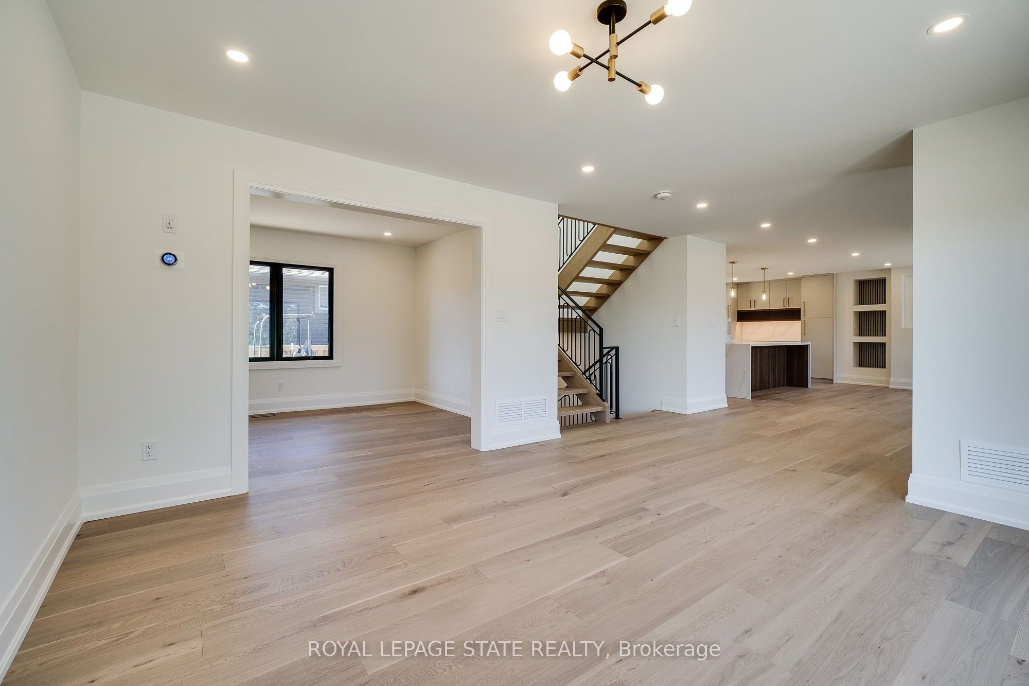 24 Royce Avenue Property Photo 30