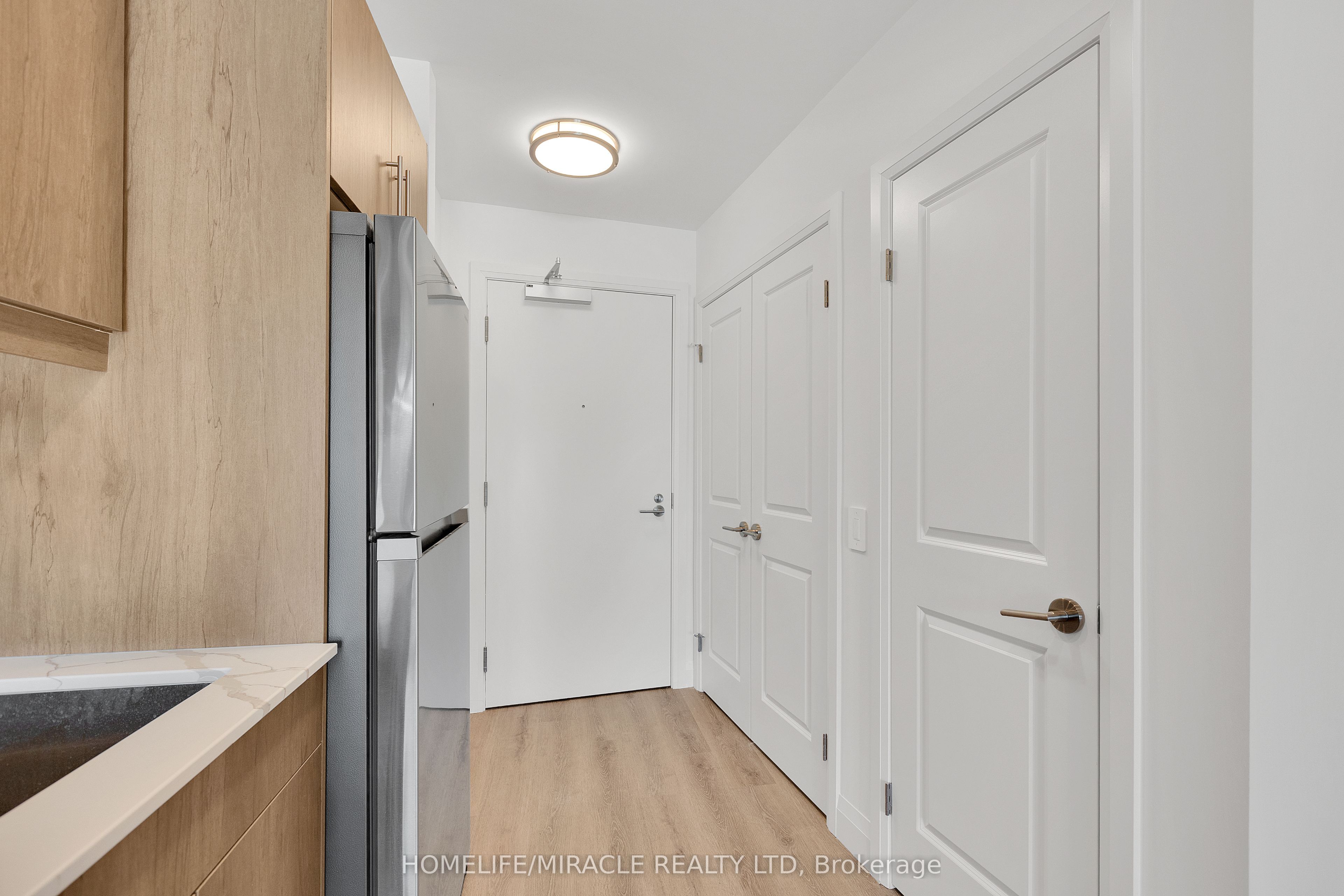 1333 Weber Street E 201 Property Photo 7