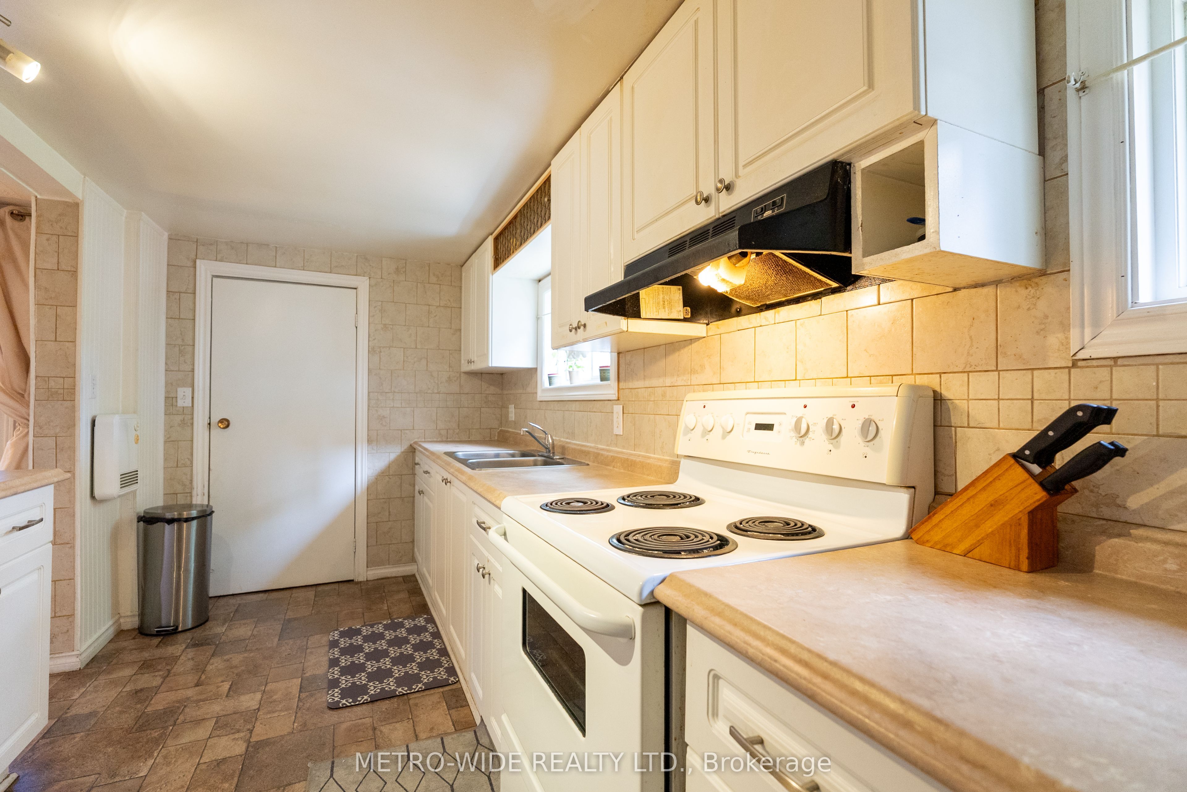 476 First Avenue E Property Photo 34