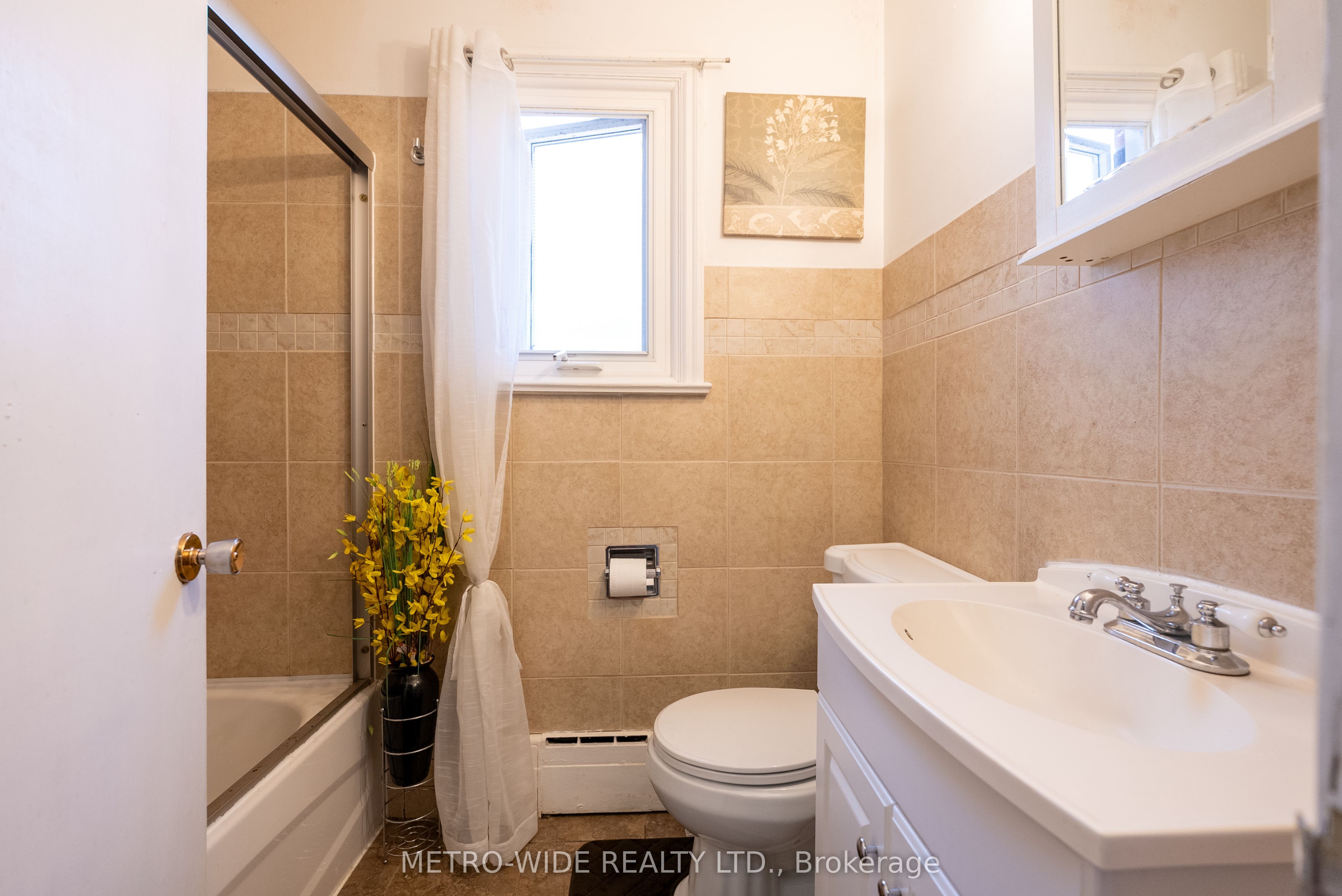 476 First Avenue E Property Photo 38