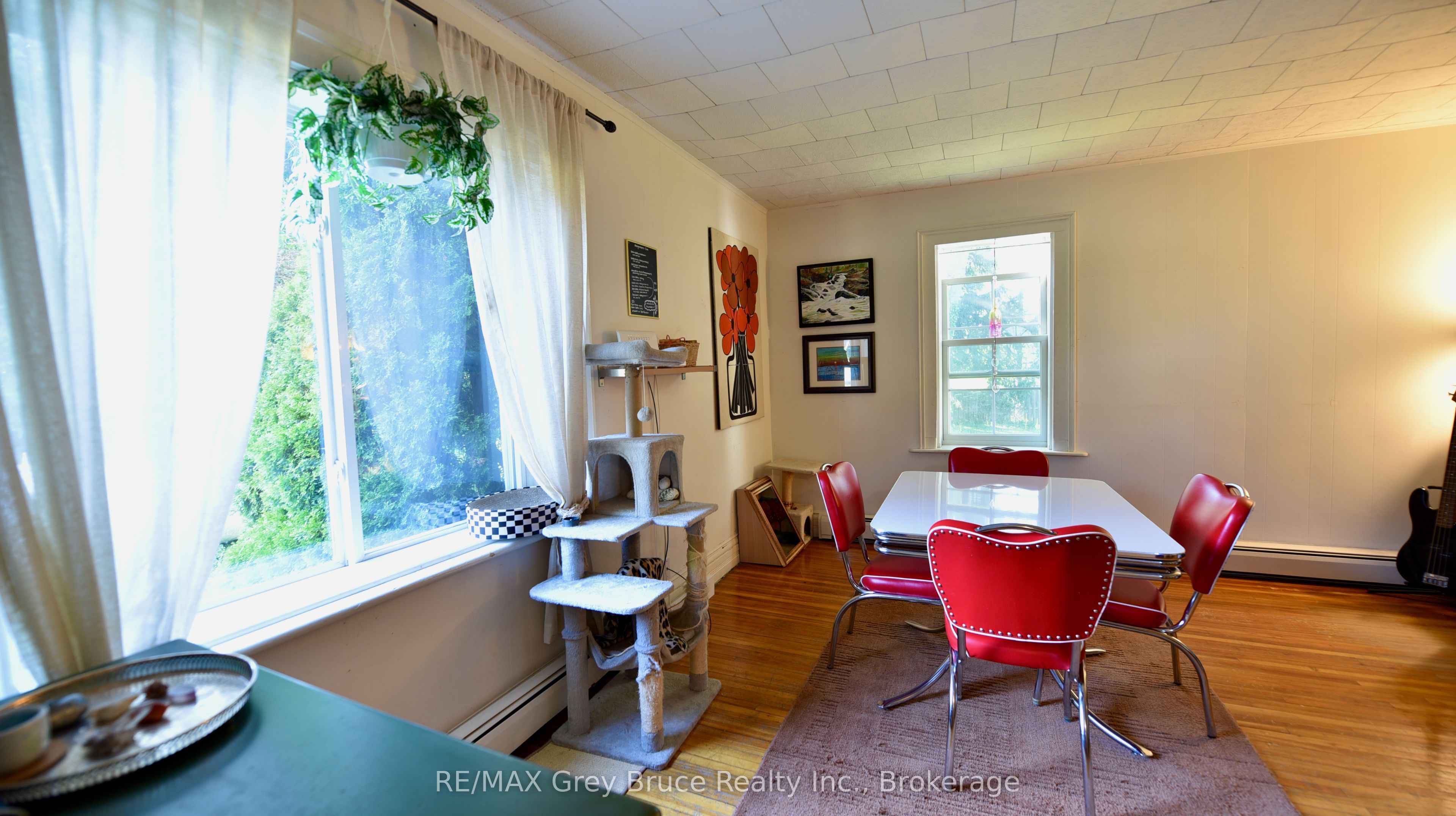4 Mill Street Property Photo 21