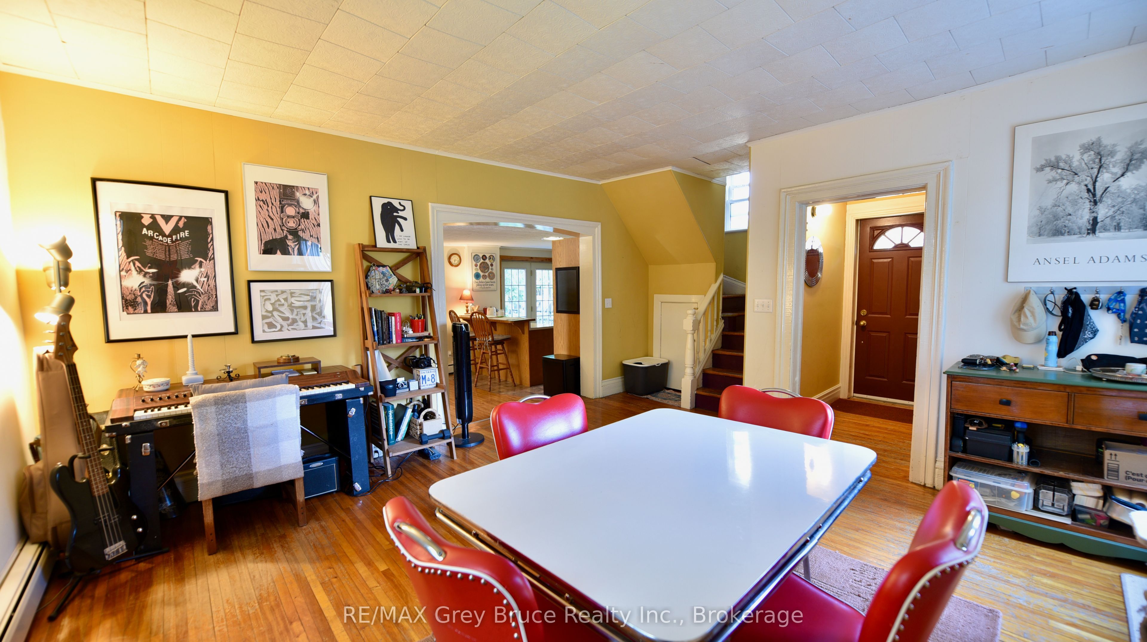 4 Mill Street Property Photo 22