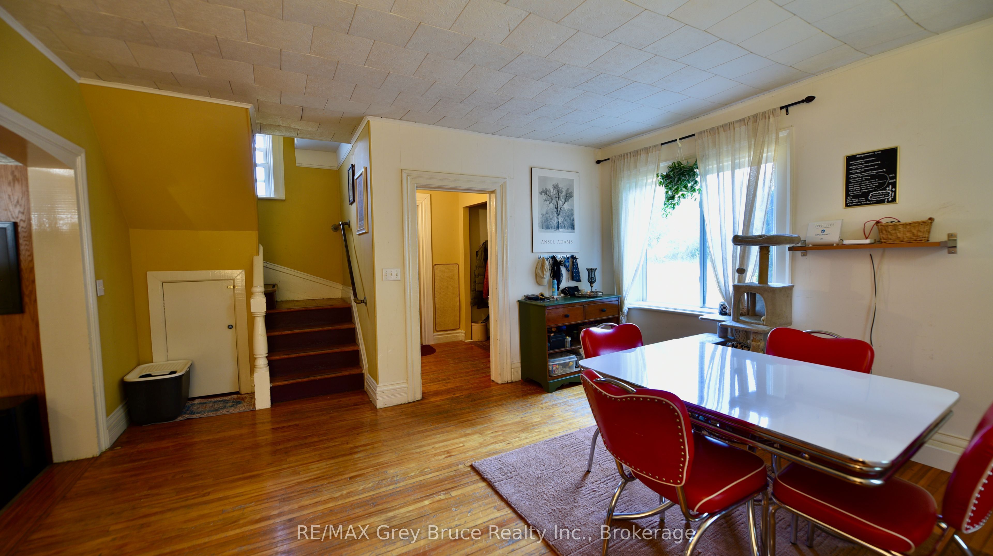 4 Mill Street Property Photo 24