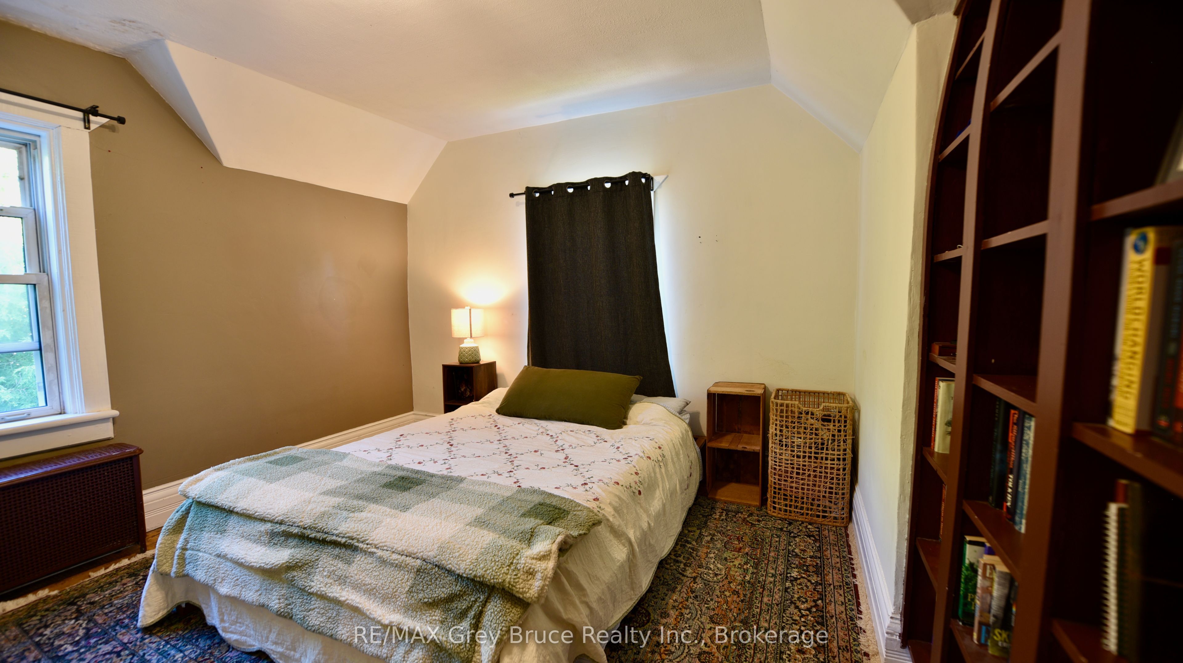 4 Mill Street Property Photo 31