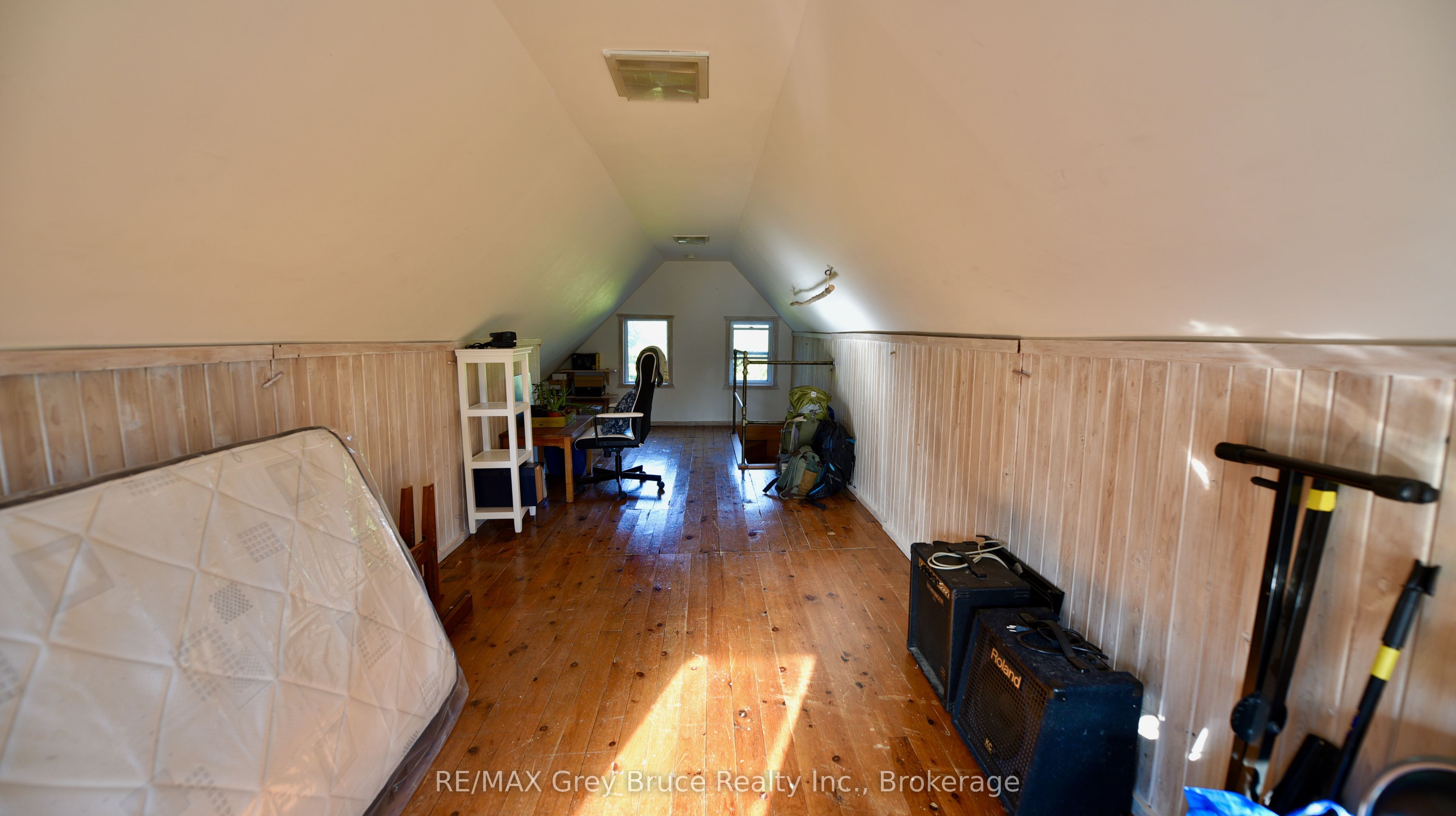 4 Mill Street Property Photo 38