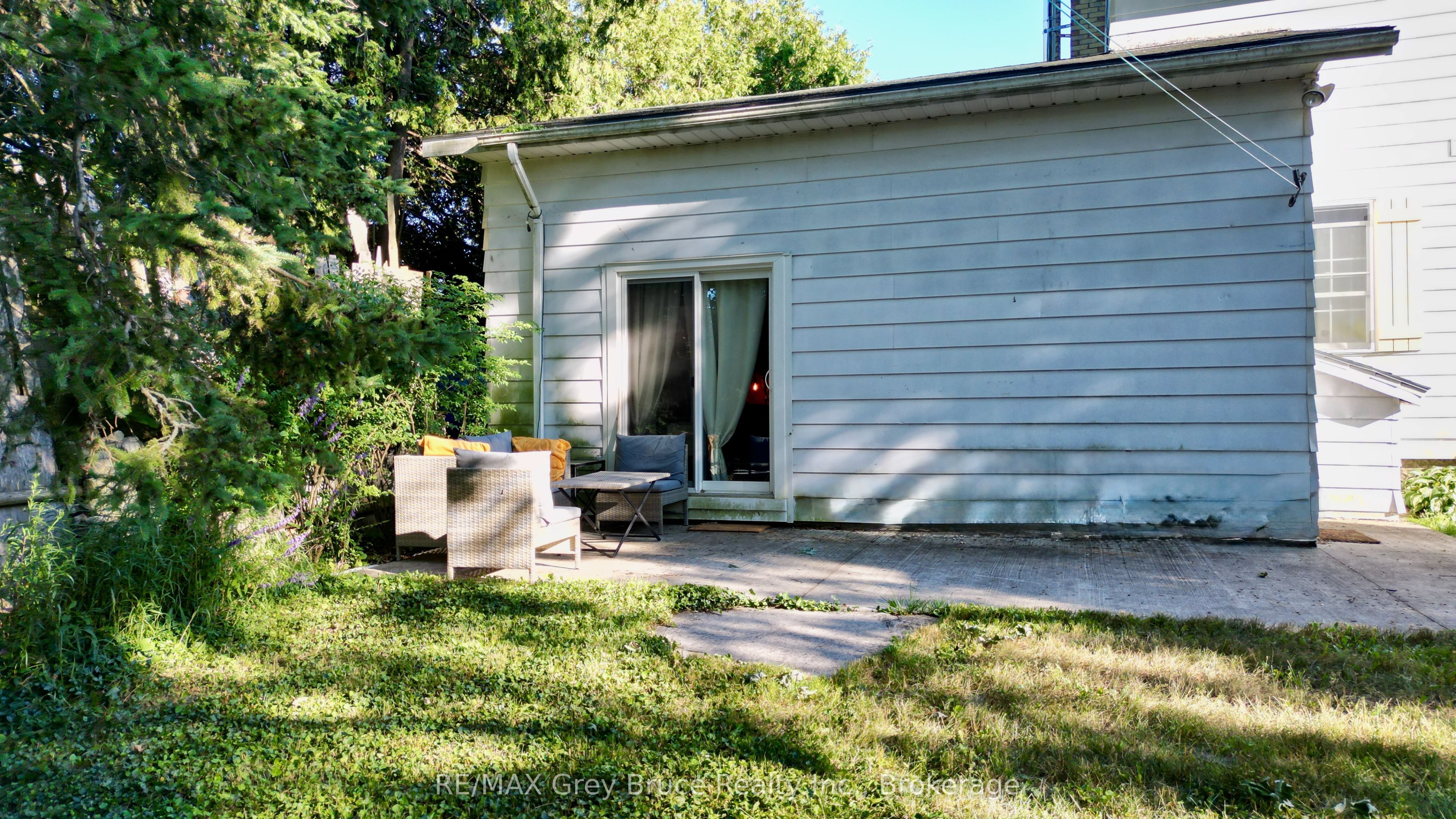 4 Mill Street Property Photo 40