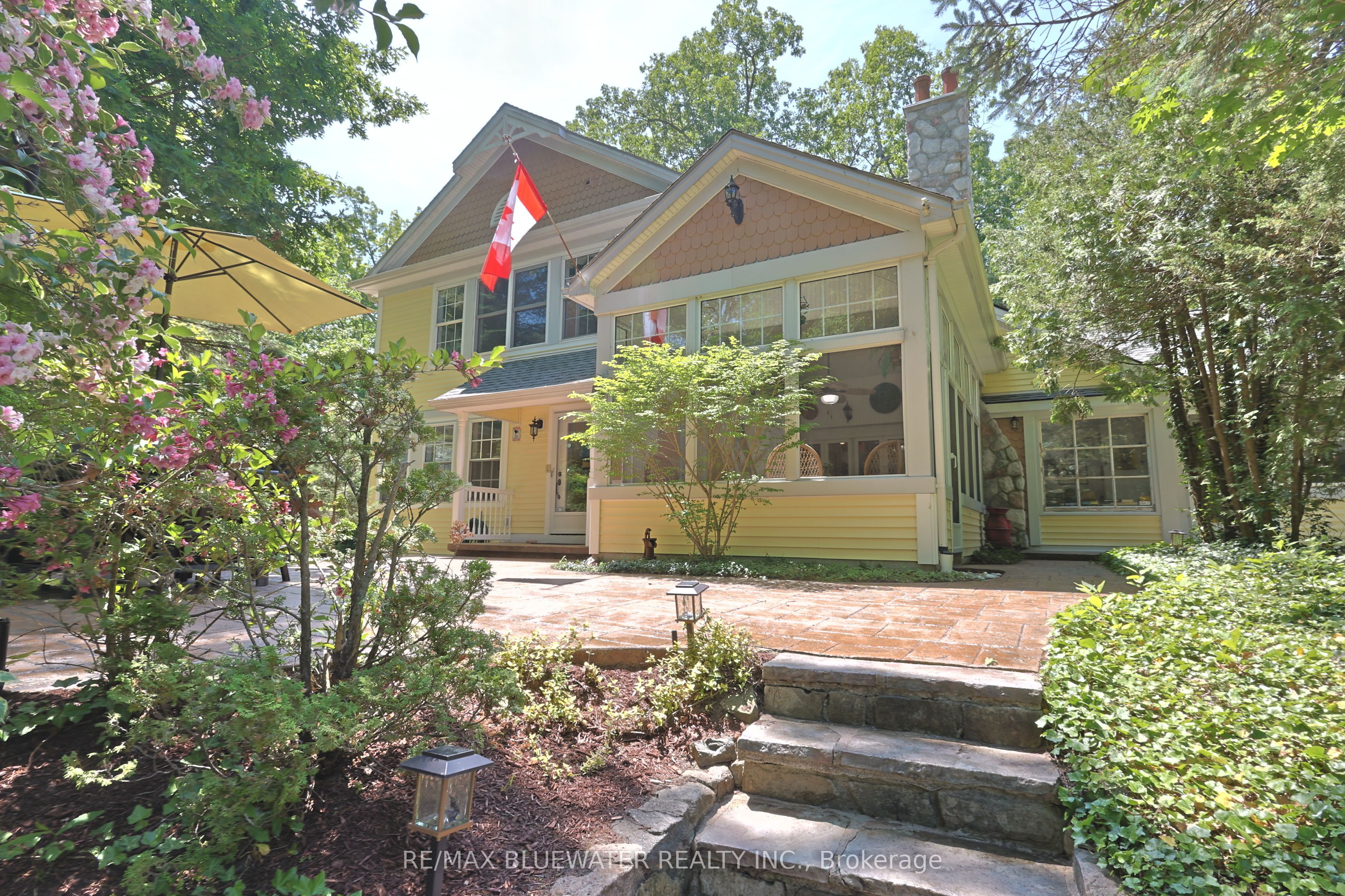 5 Phillip Street Property Photo 8