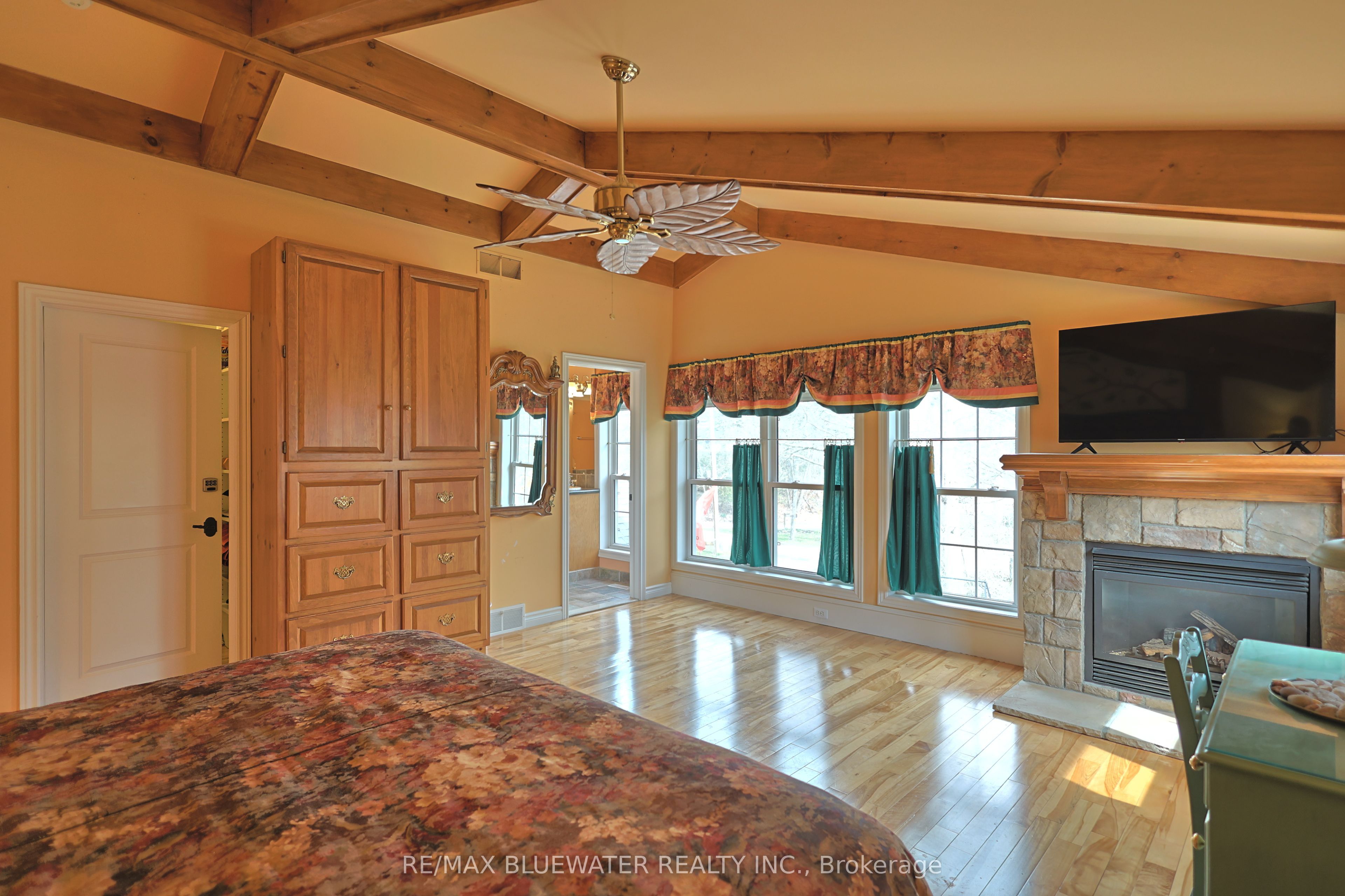5 Phillip Street Property Photo 22
